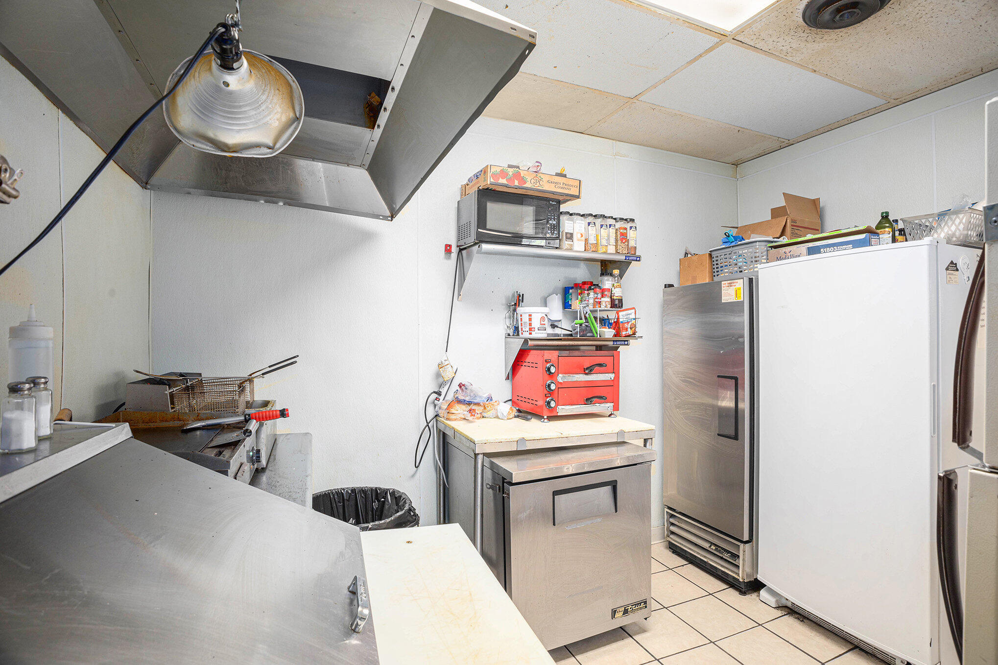 888 Valley Drive Benton Harbor MI 49022