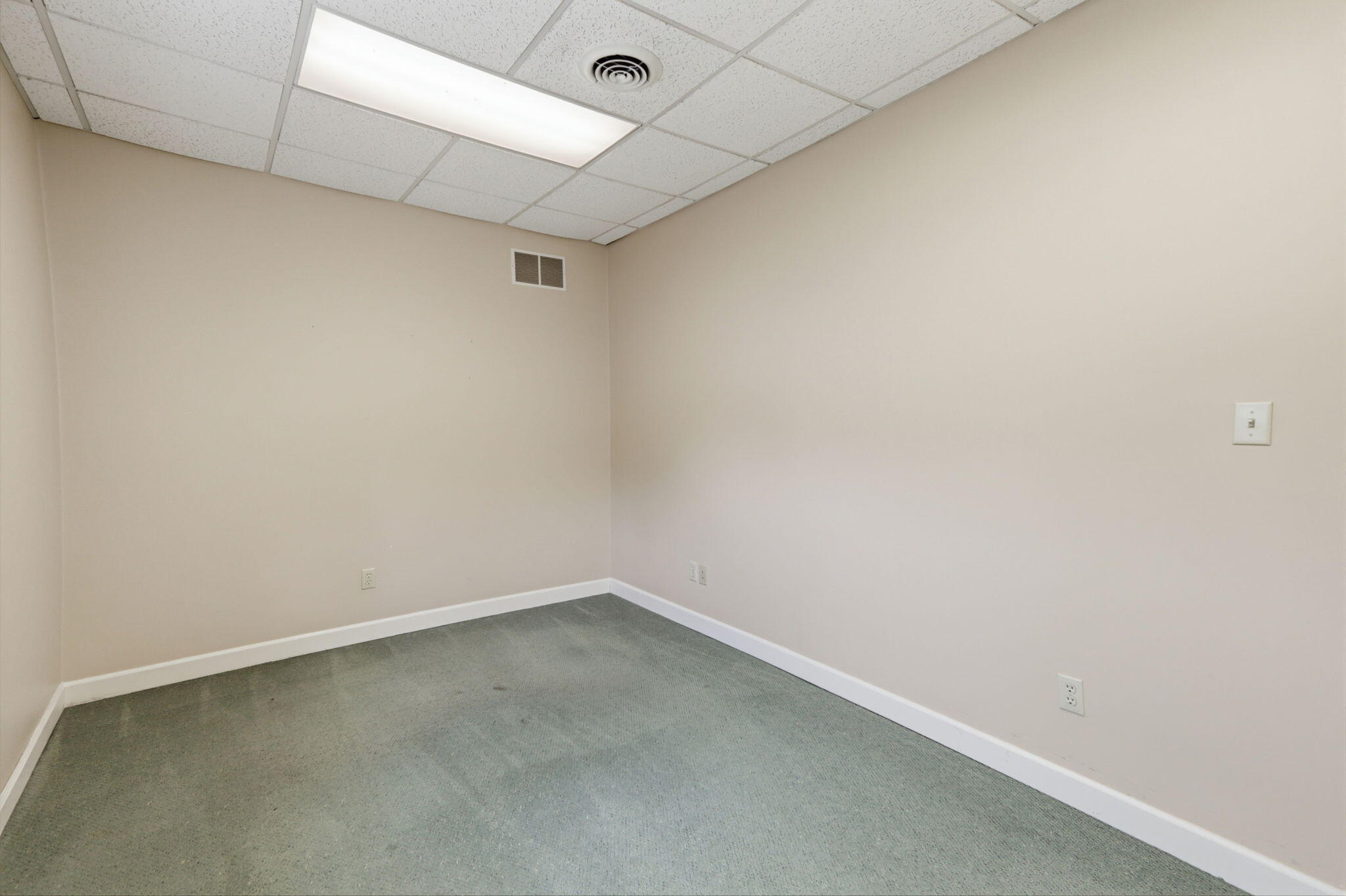 111 Days Avenue Buchanan MI 49107
