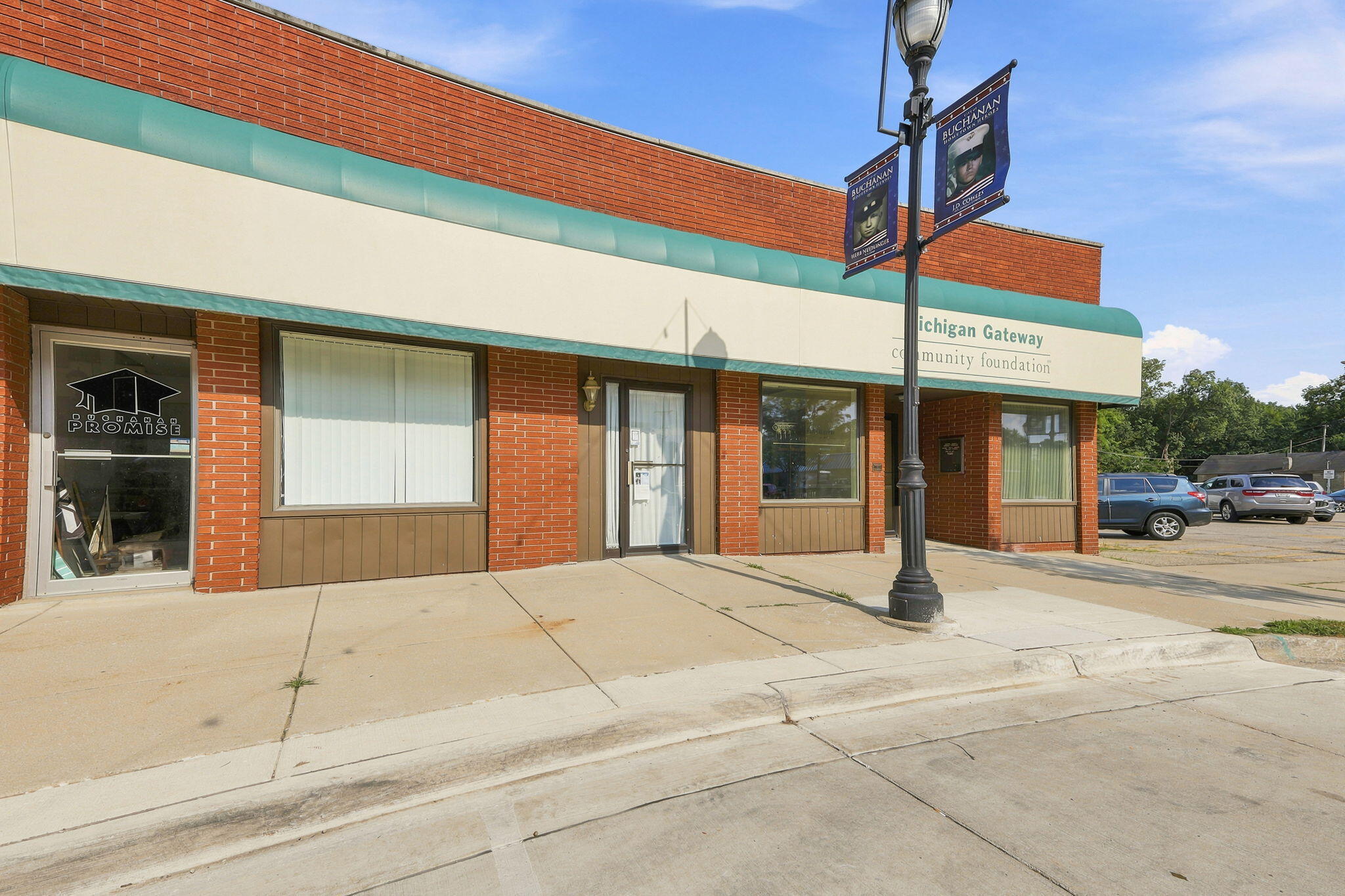 111 Days Avenue Buchanan MI 49107