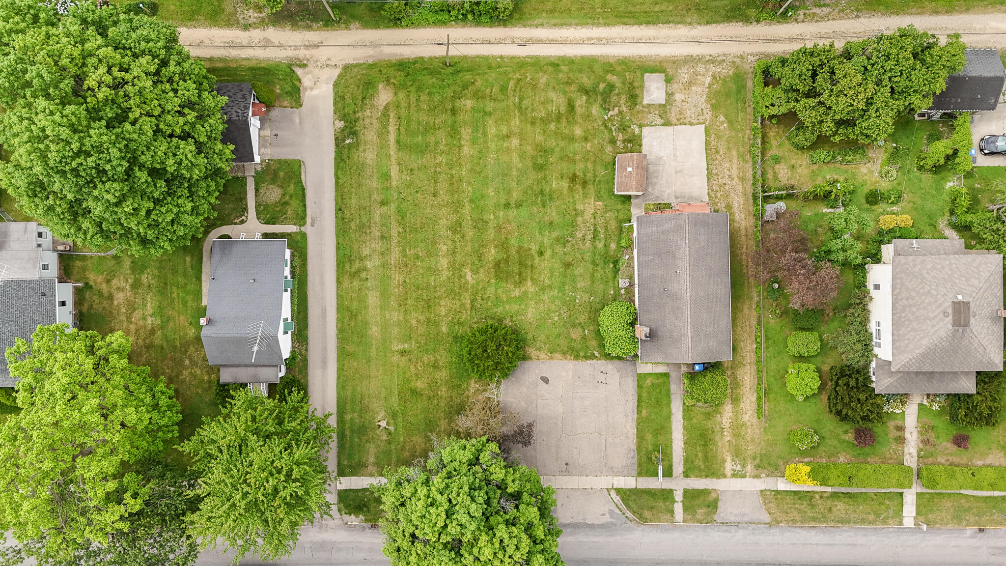 418 E Main Street Marcellus MI 49067