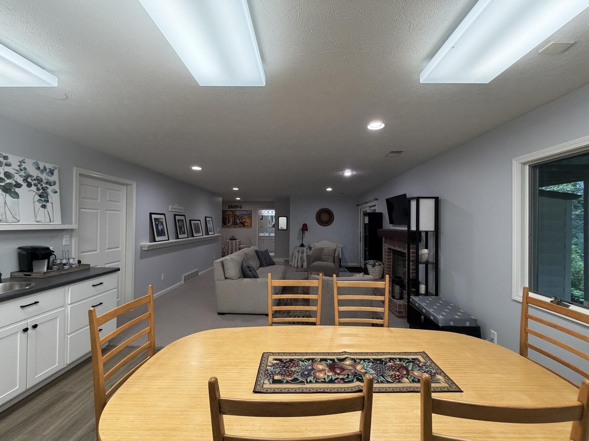 1910 Hidden Oak Court SE Grand Rapids MI 49546