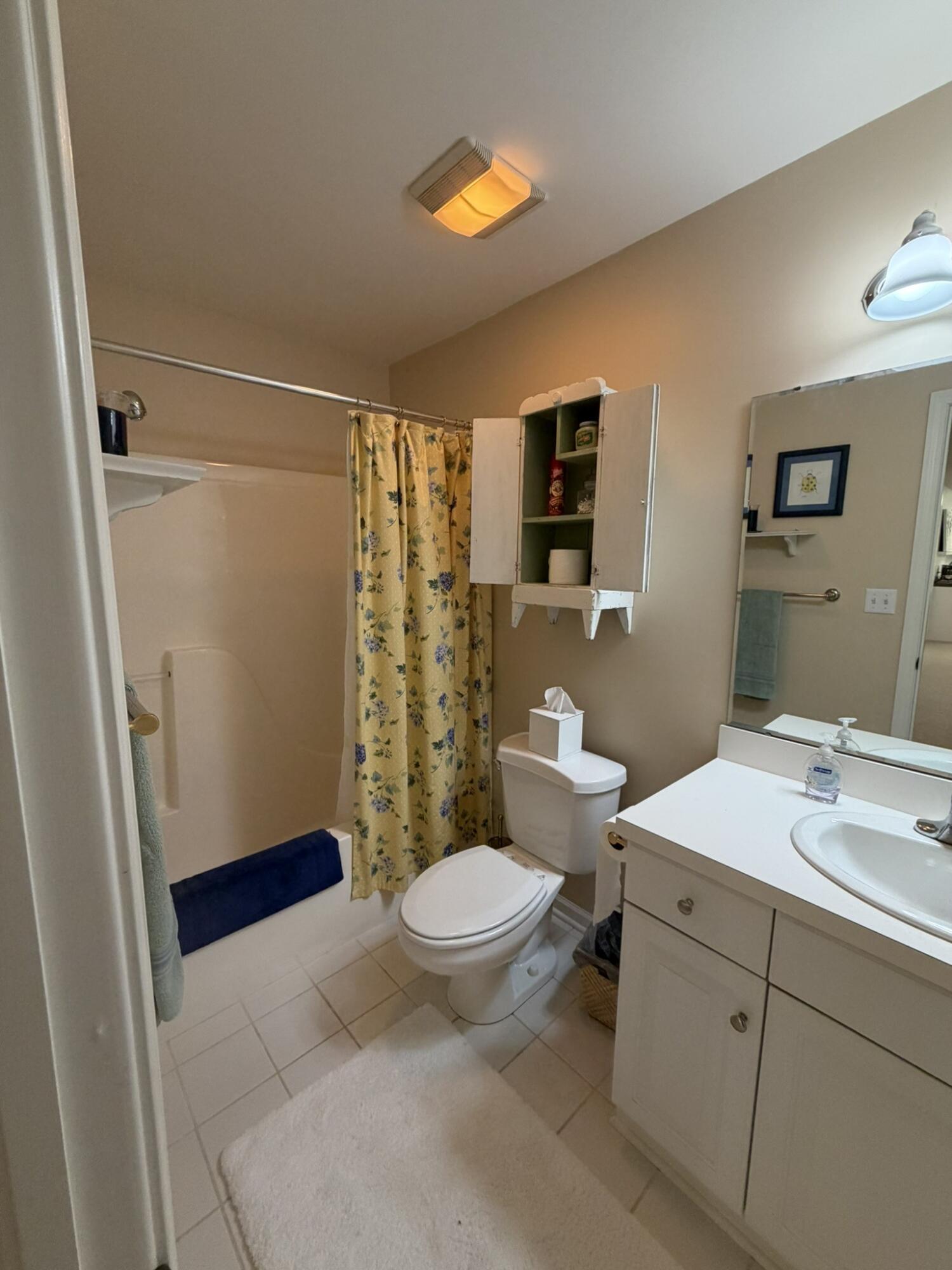 1910 Hidden Oak Court SE Grand Rapids MI 49546
