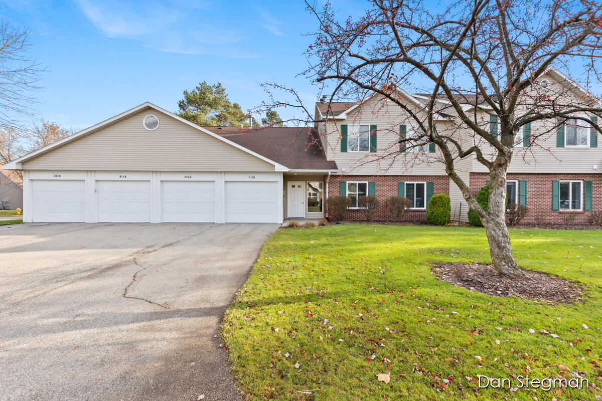 3116 Windcrest Court NE Grand Rapids MI 49525