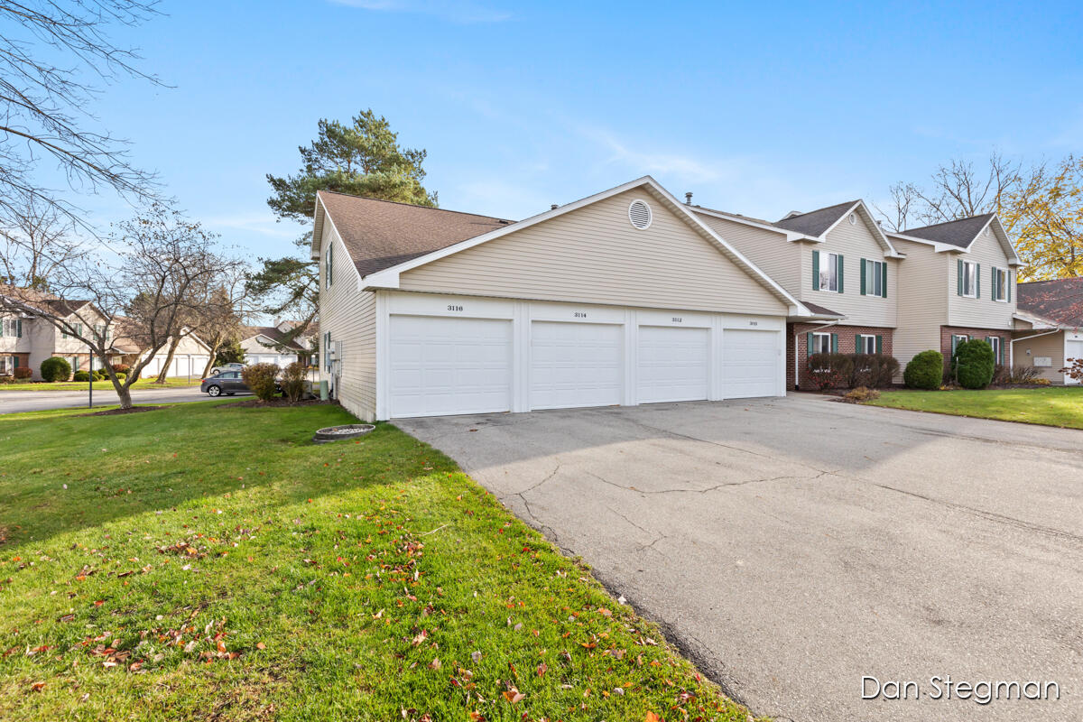 3116 Windcrest Court NE Grand Rapids MI 49525