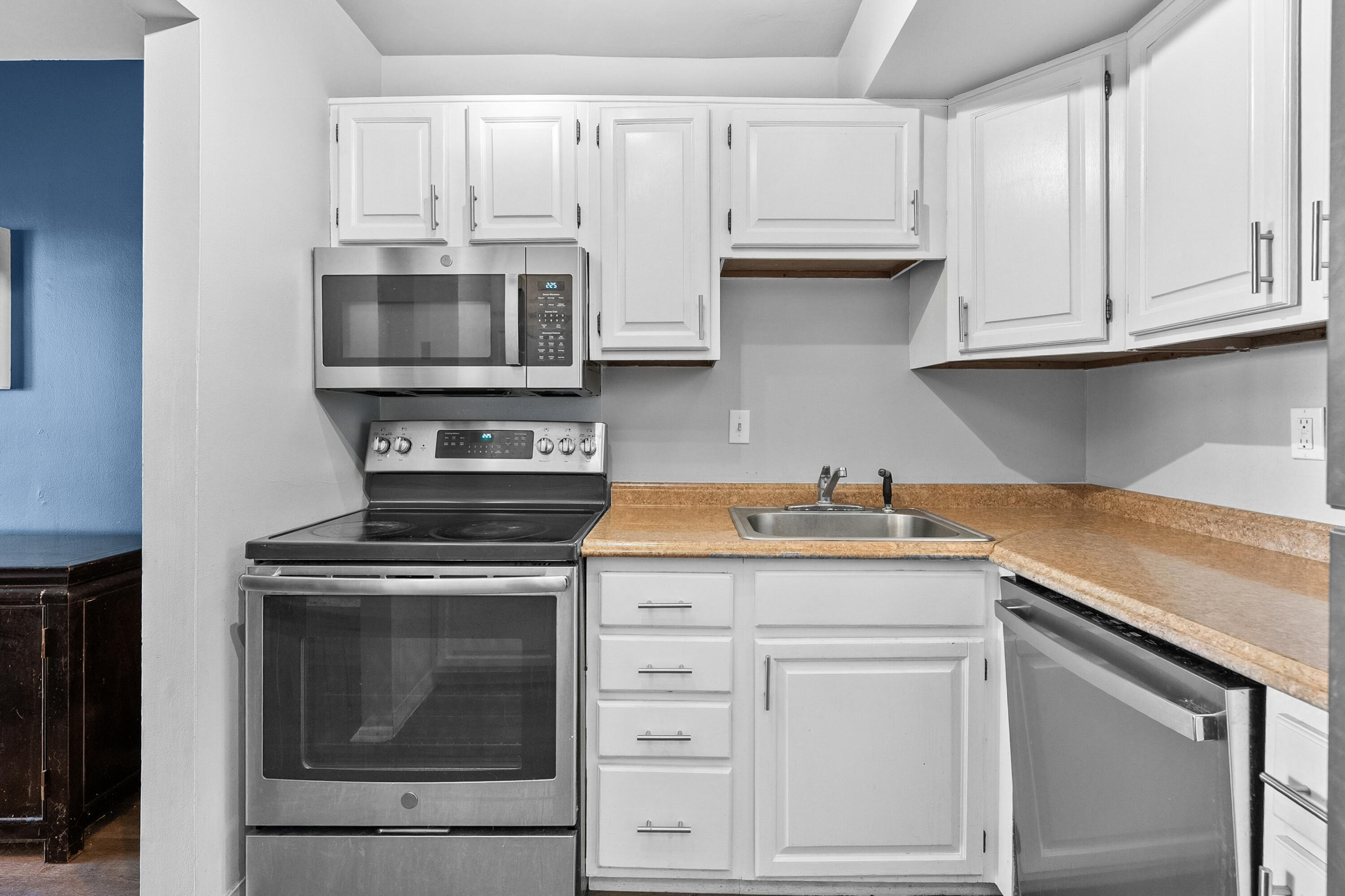 3628 Kenbrooke Court Kalamazoo MI 49006