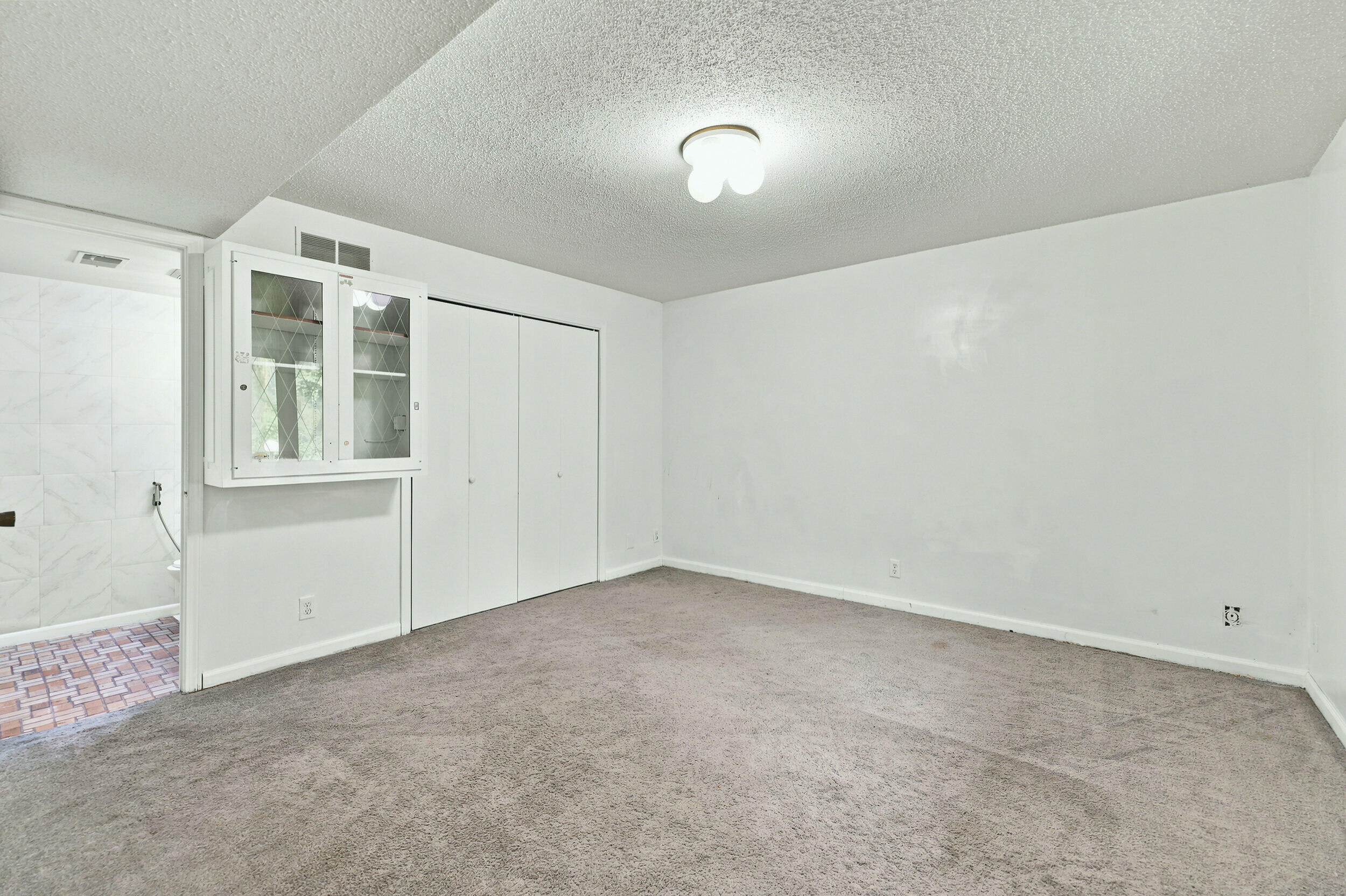 625 Maple Creek Drive Holland MI 49423