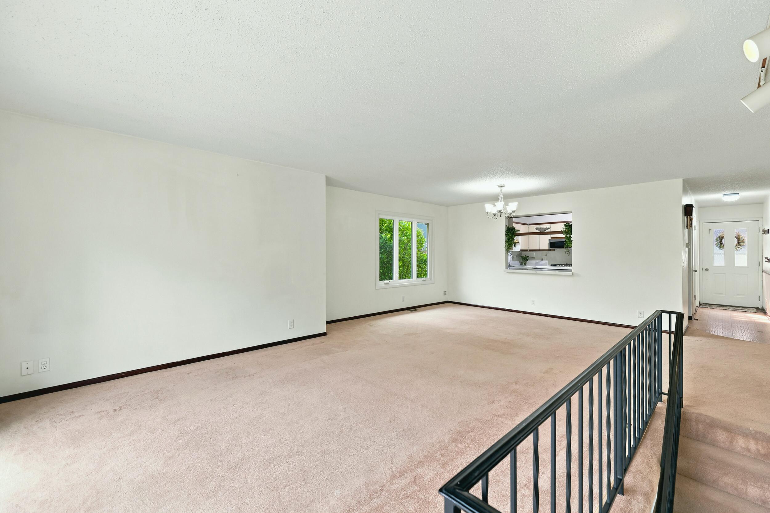 625 Maple Creek Drive Holland MI 49423