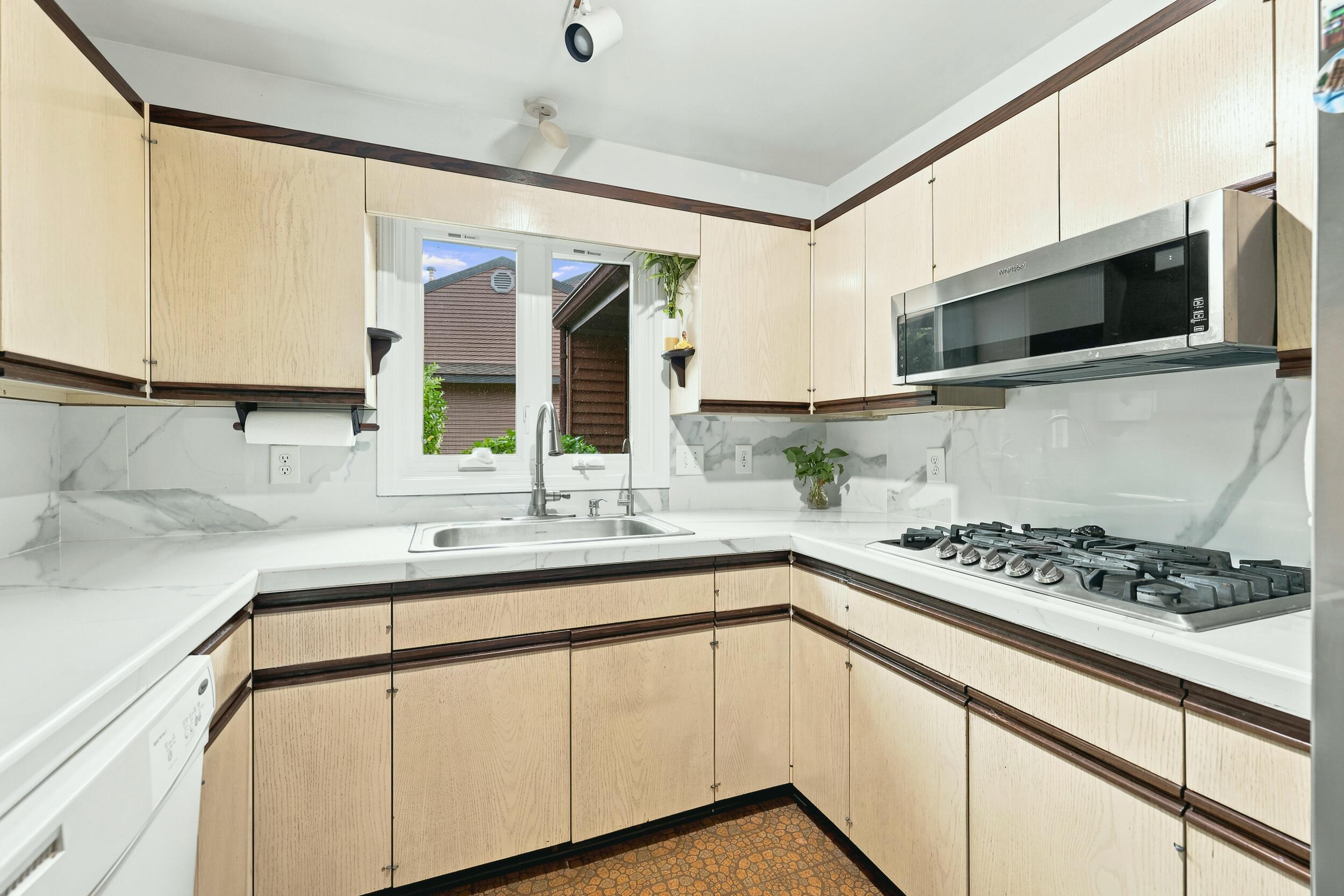 625 Maple Creek Drive Holland MI 49423
