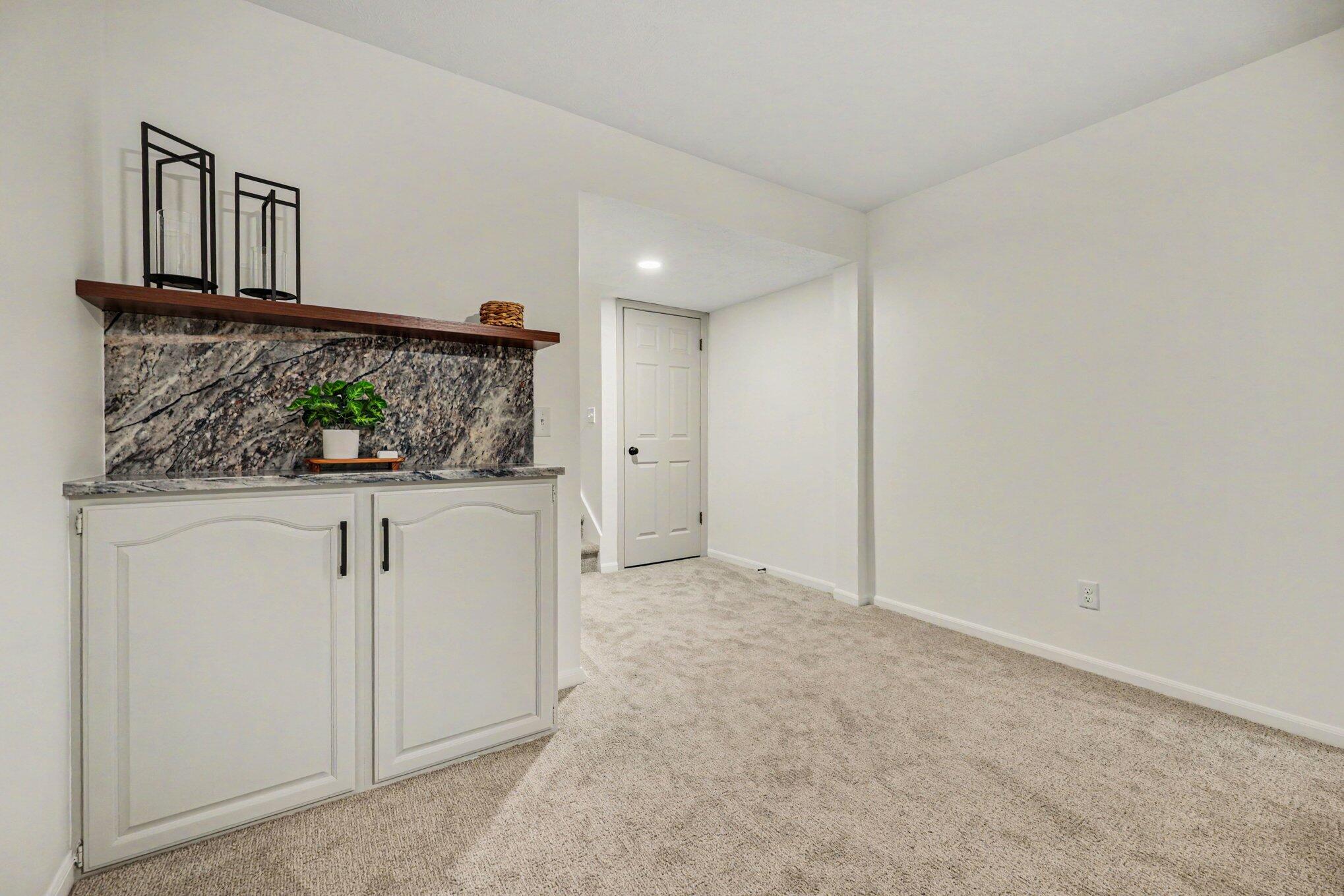 4753 Rockvalley Drive NE Grand Rapids MI 49525