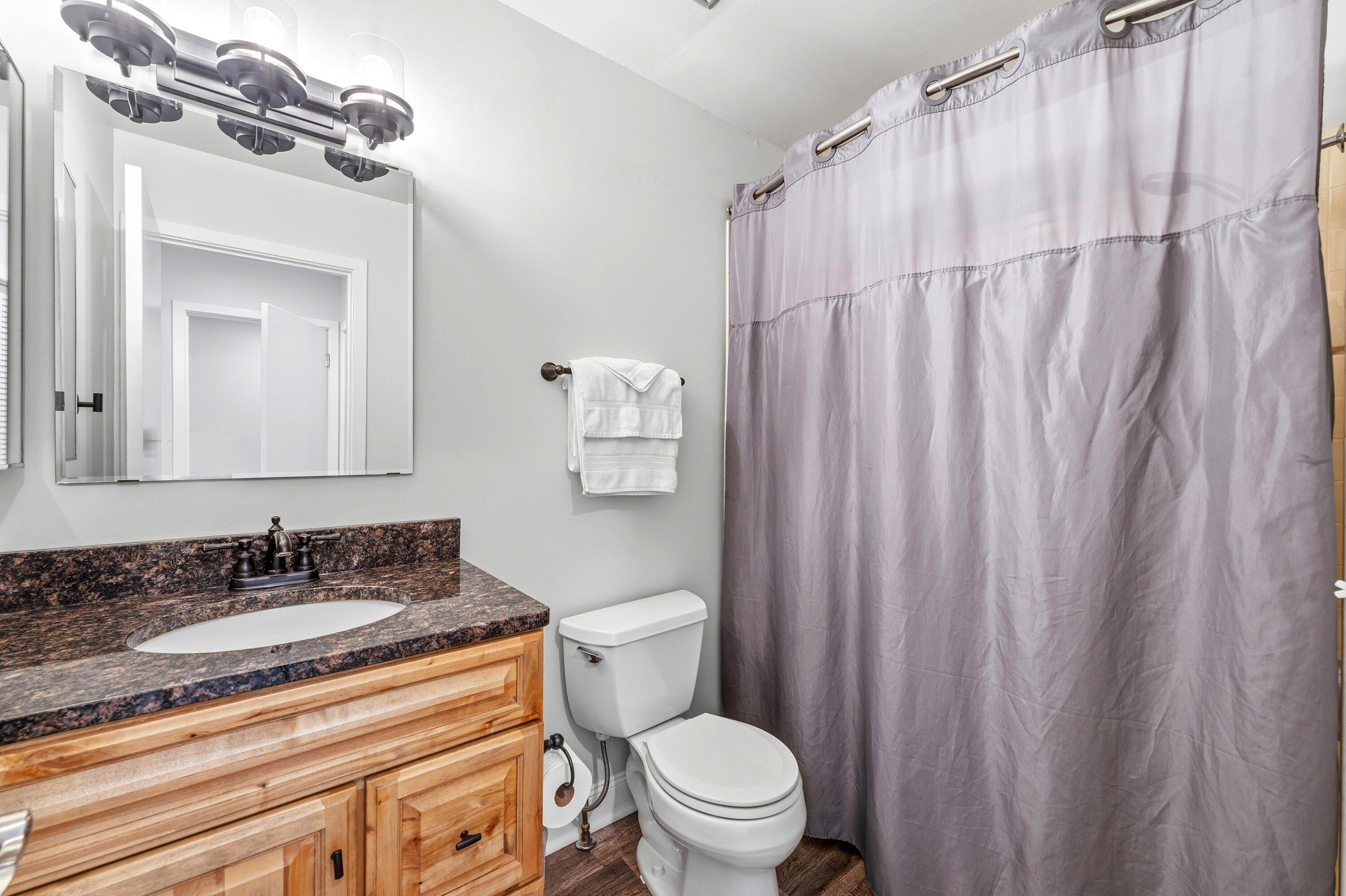 245 Ballantrae Court Kalamazoo MI 49006