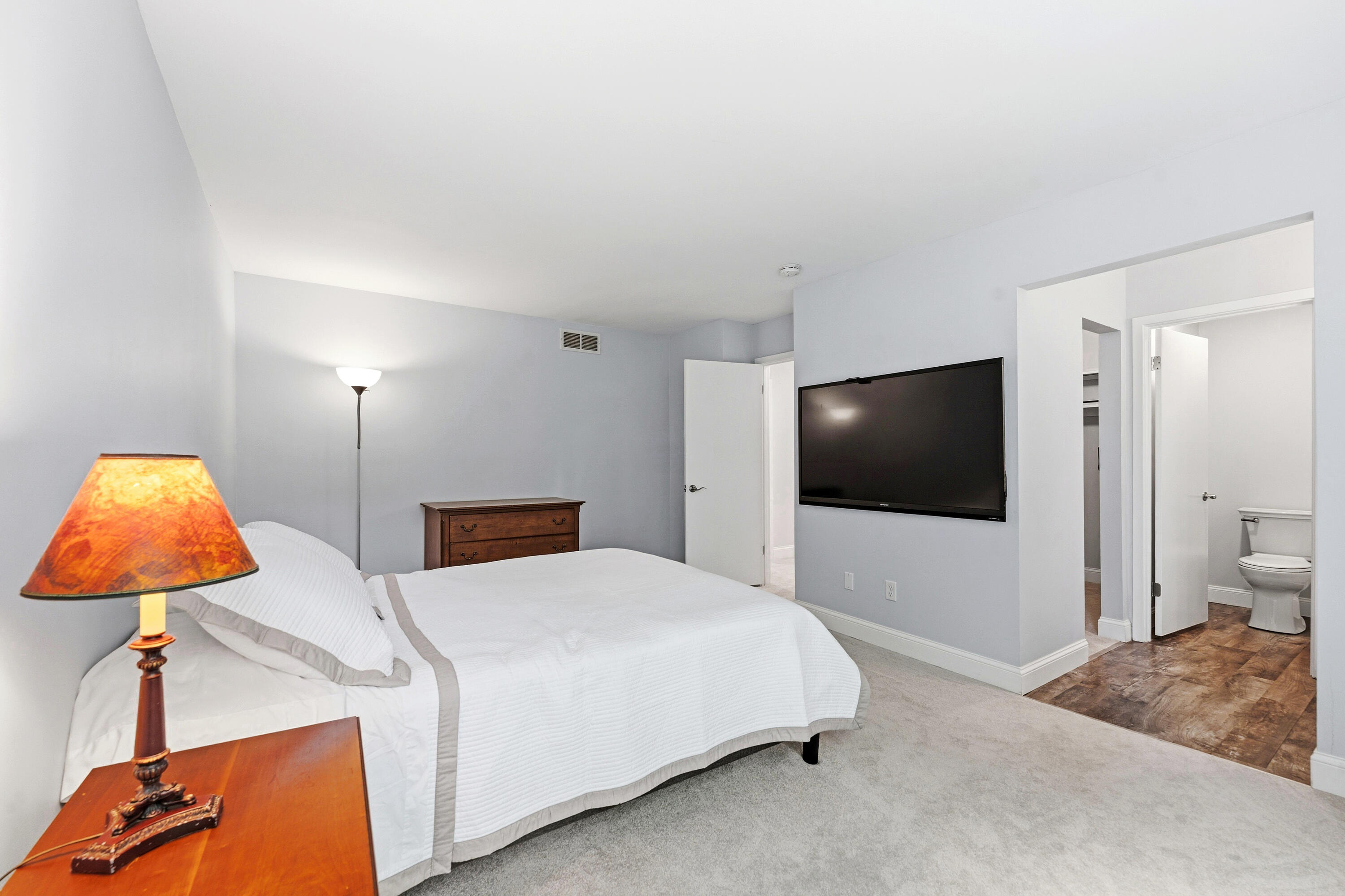 245 Ballantrae Court Kalamazoo MI 49006