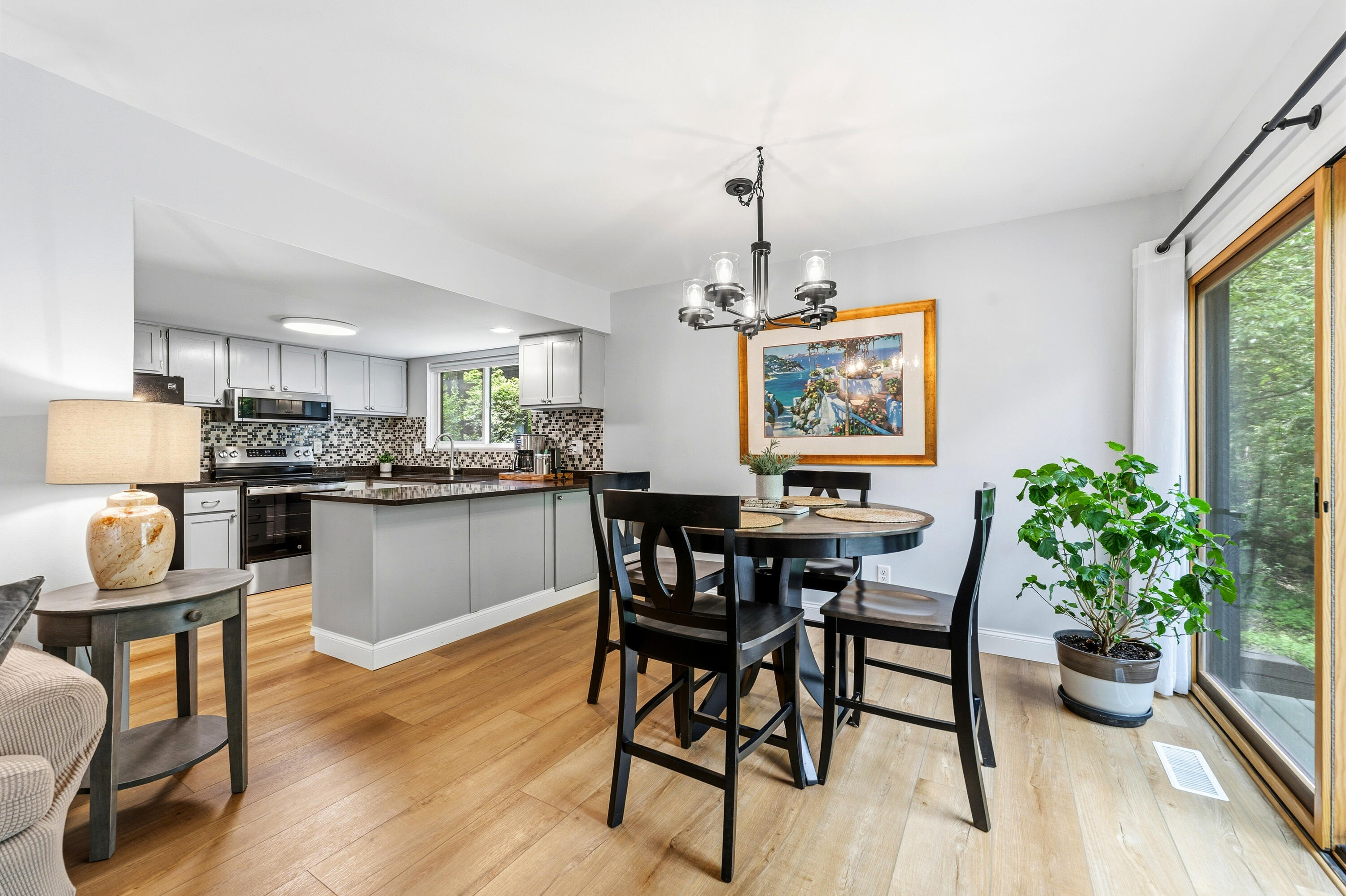 245 Ballantrae Court Kalamazoo MI 49006