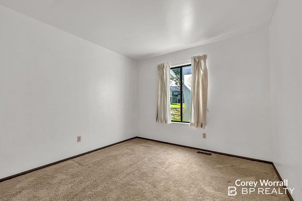 6380 Wainscot Drive SE Grand Rapids MI 49546