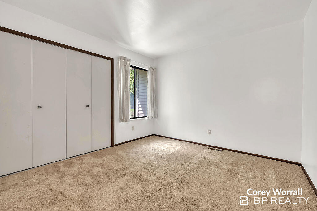 6380 Wainscot Drive SE Grand Rapids MI 49546