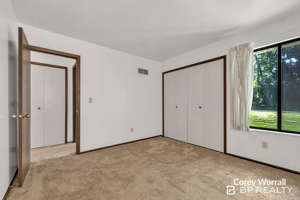 6380 Wainscot Drive SE Grand Rapids MI 49546