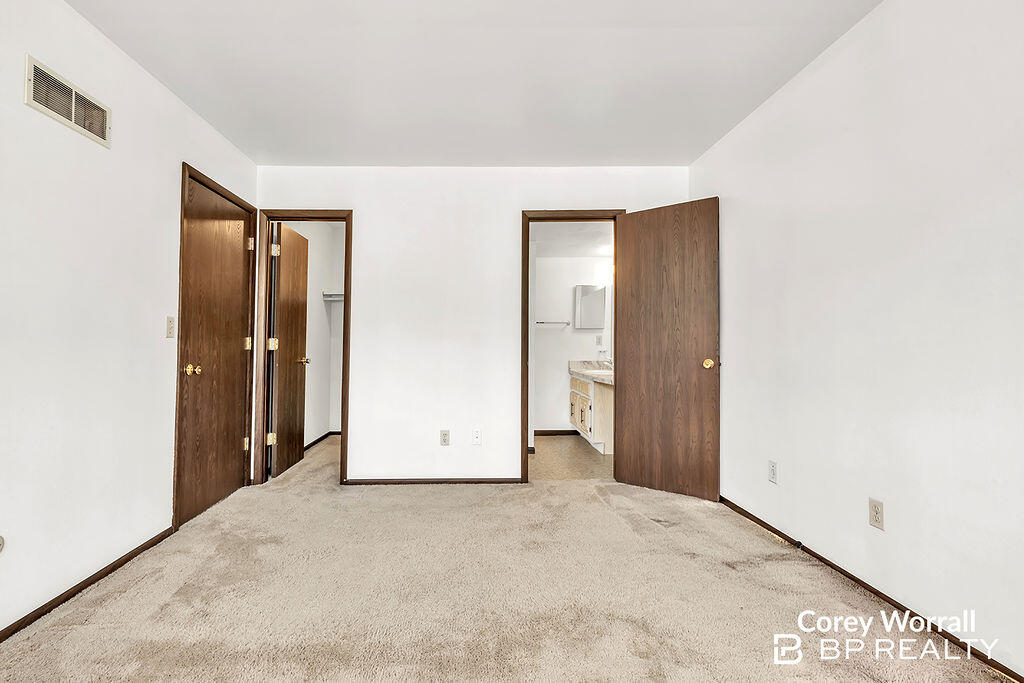 6380 Wainscot Drive SE Grand Rapids MI 49546