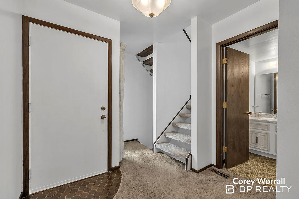6380 Wainscot Drive SE Grand Rapids MI 49546