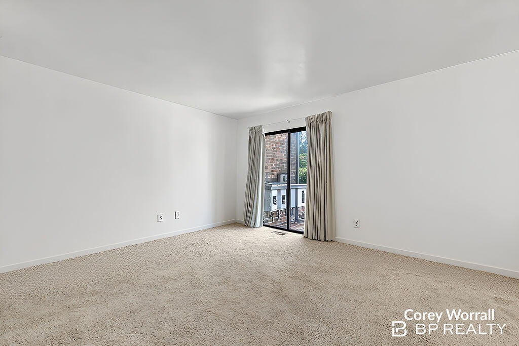 6380 Wainscot Drive SE Grand Rapids MI 49546