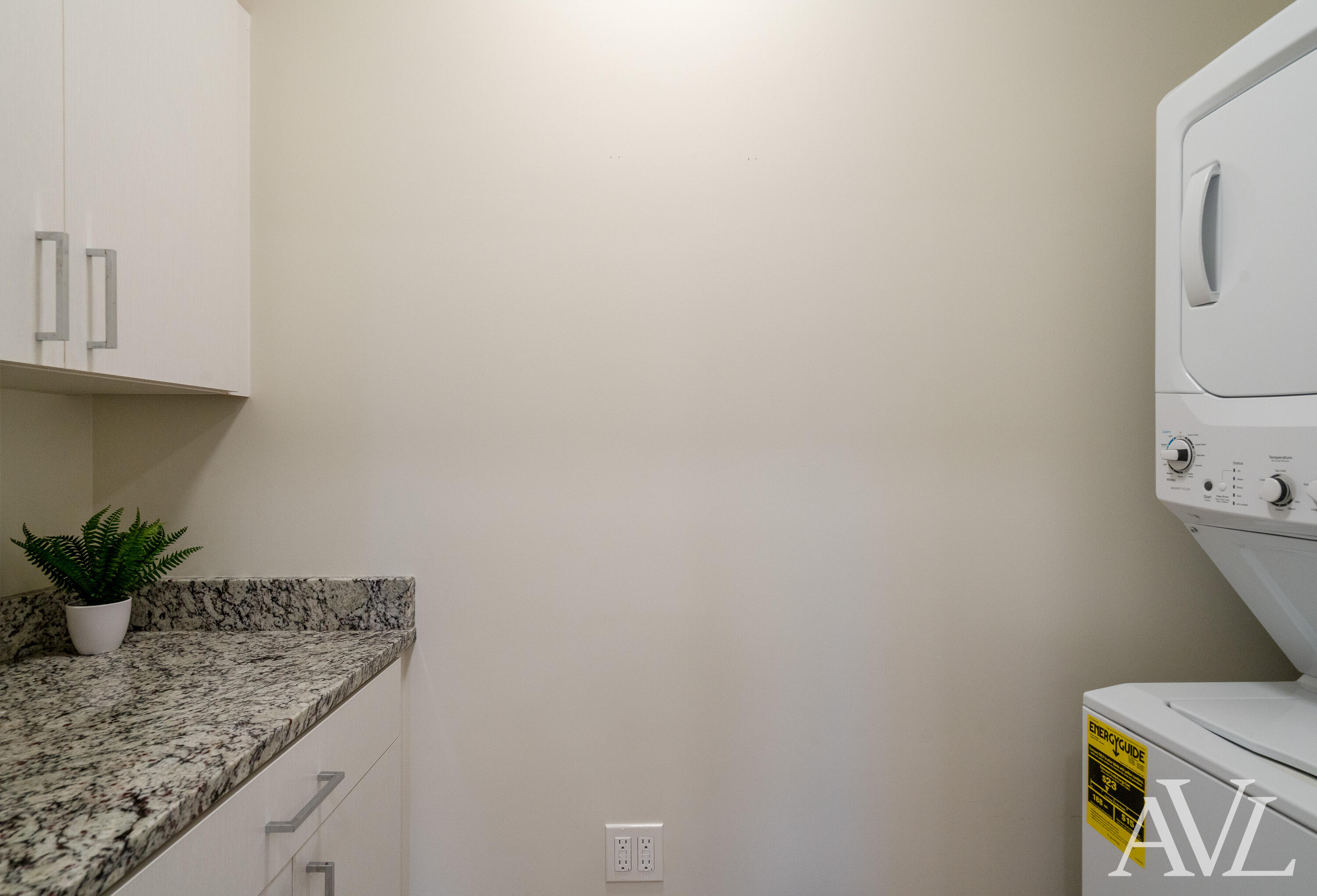 155 Tamarack Lane NE Rockford MI 49341
