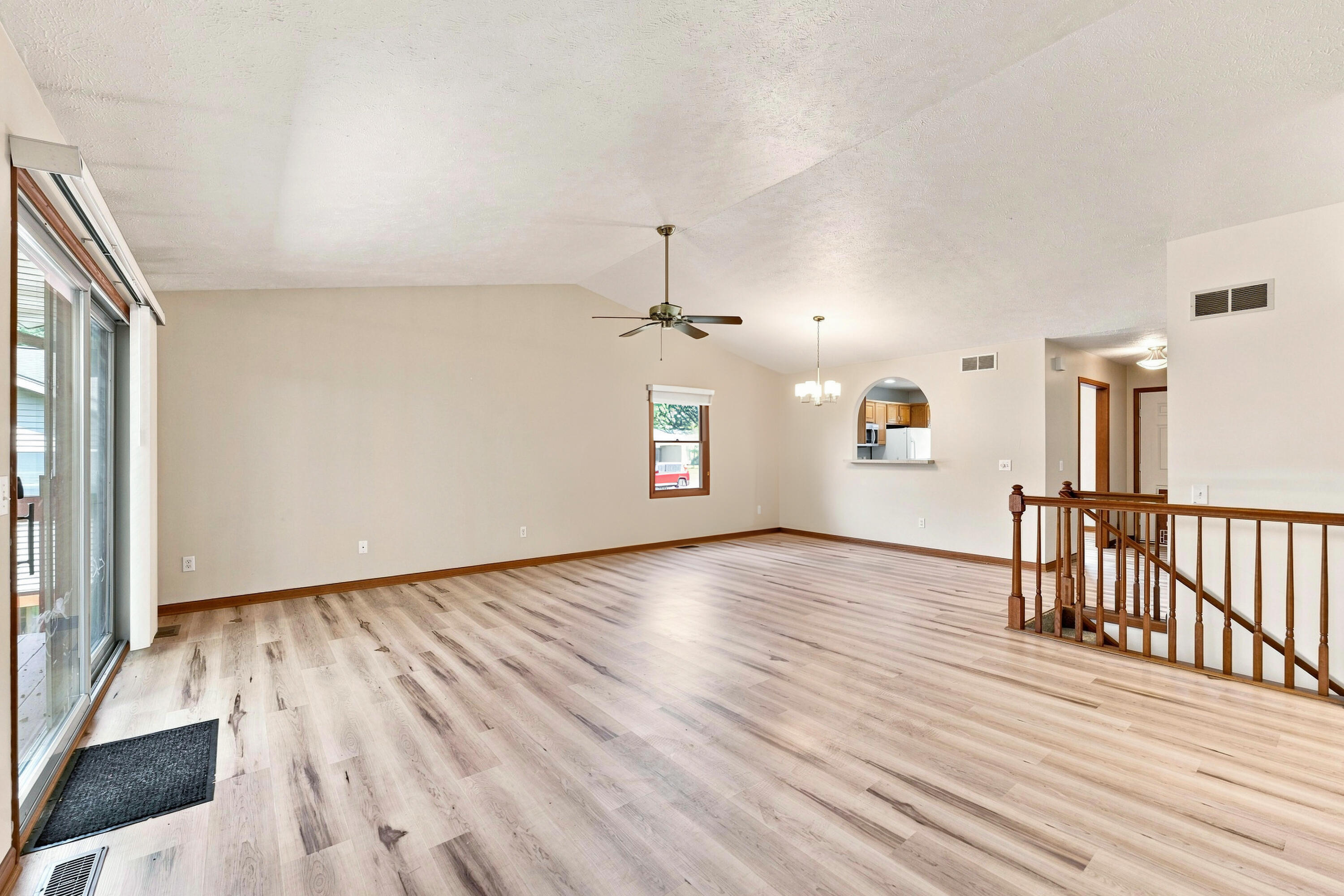 6808 Birdsong Avenue Kalamazoo MI 49009