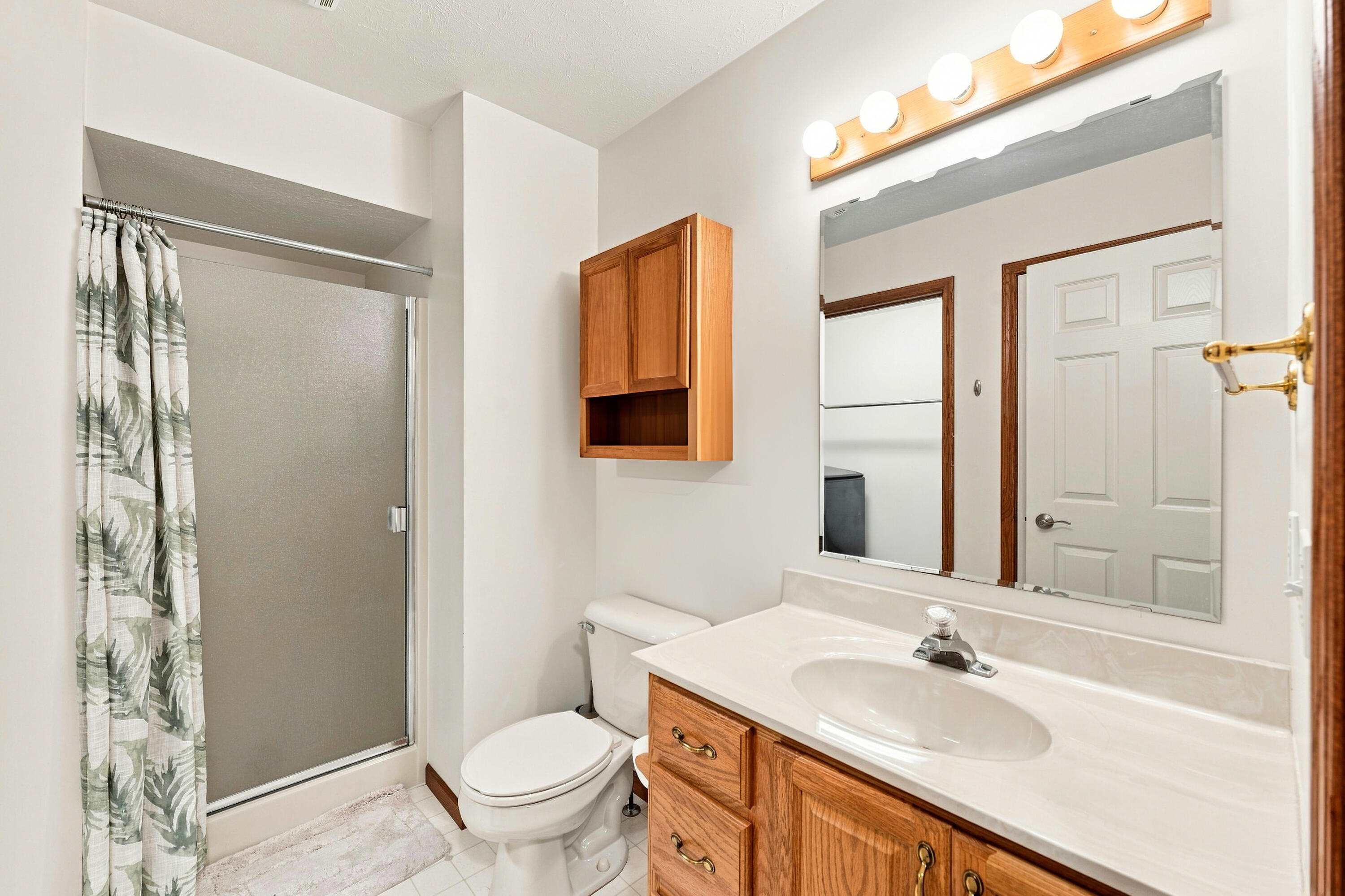 6808 Birdsong Avenue Kalamazoo MI 49009