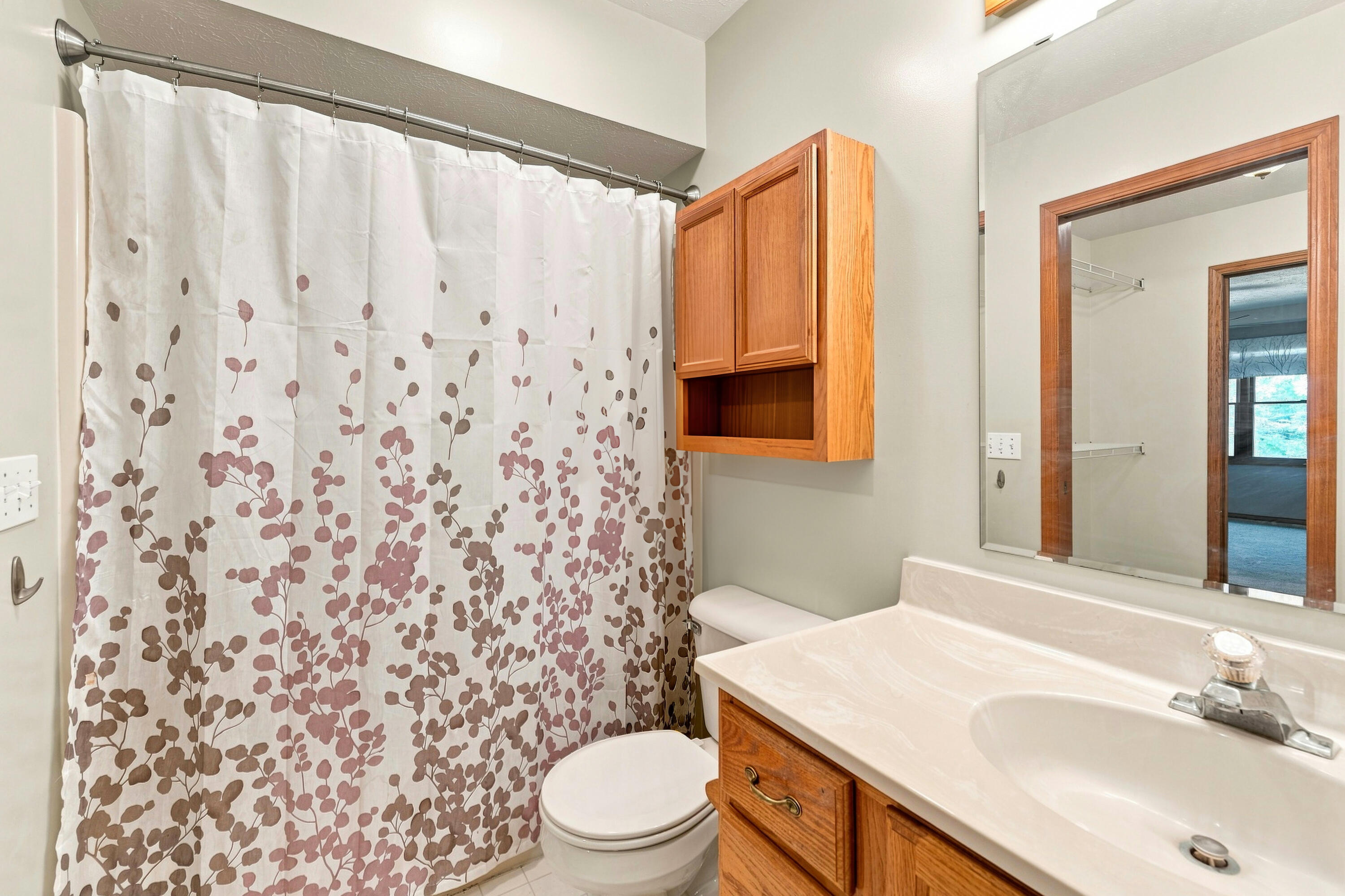 6808 Birdsong Avenue Kalamazoo MI 49009