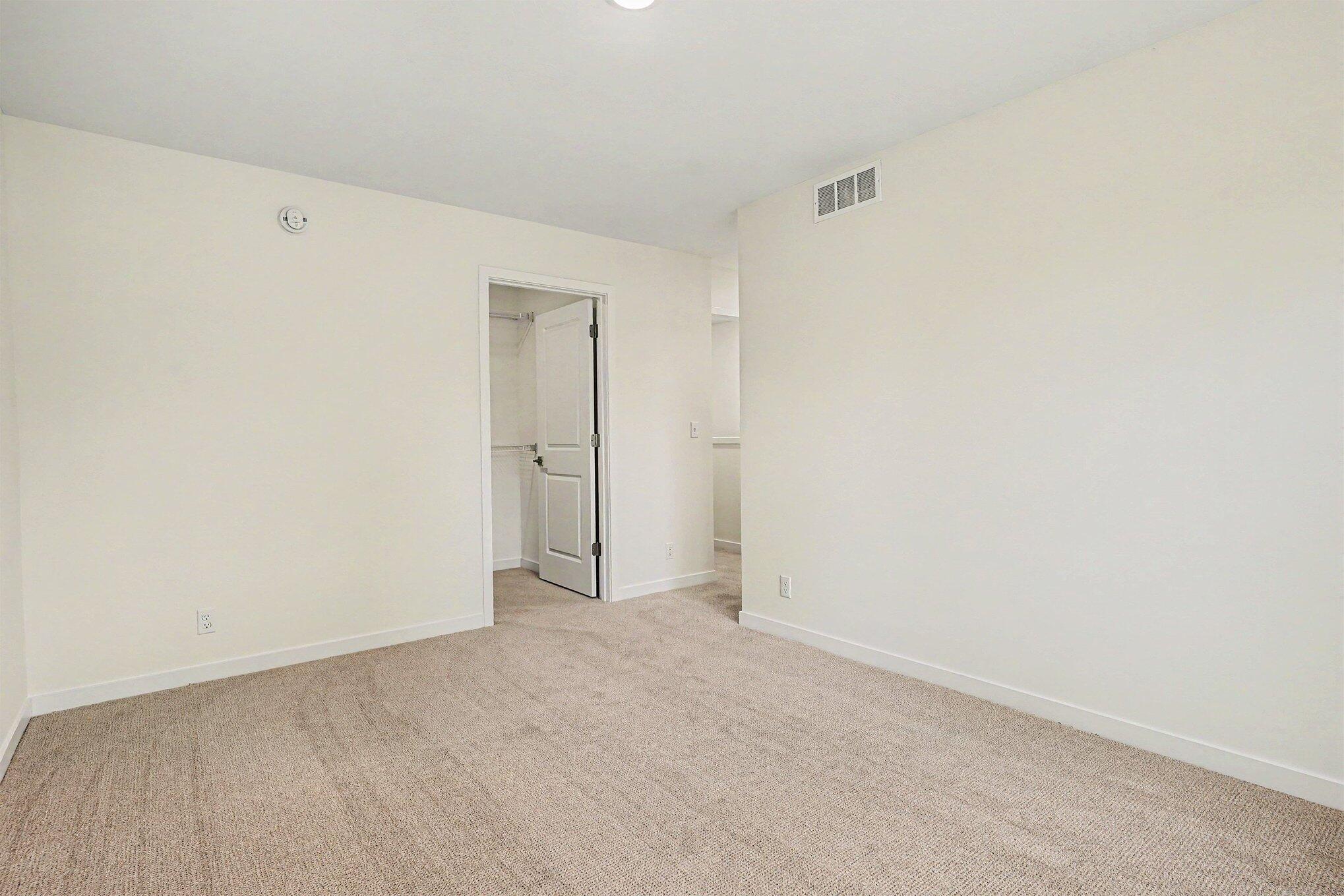 1978 S Shorewood Lane Holland MI 49423
