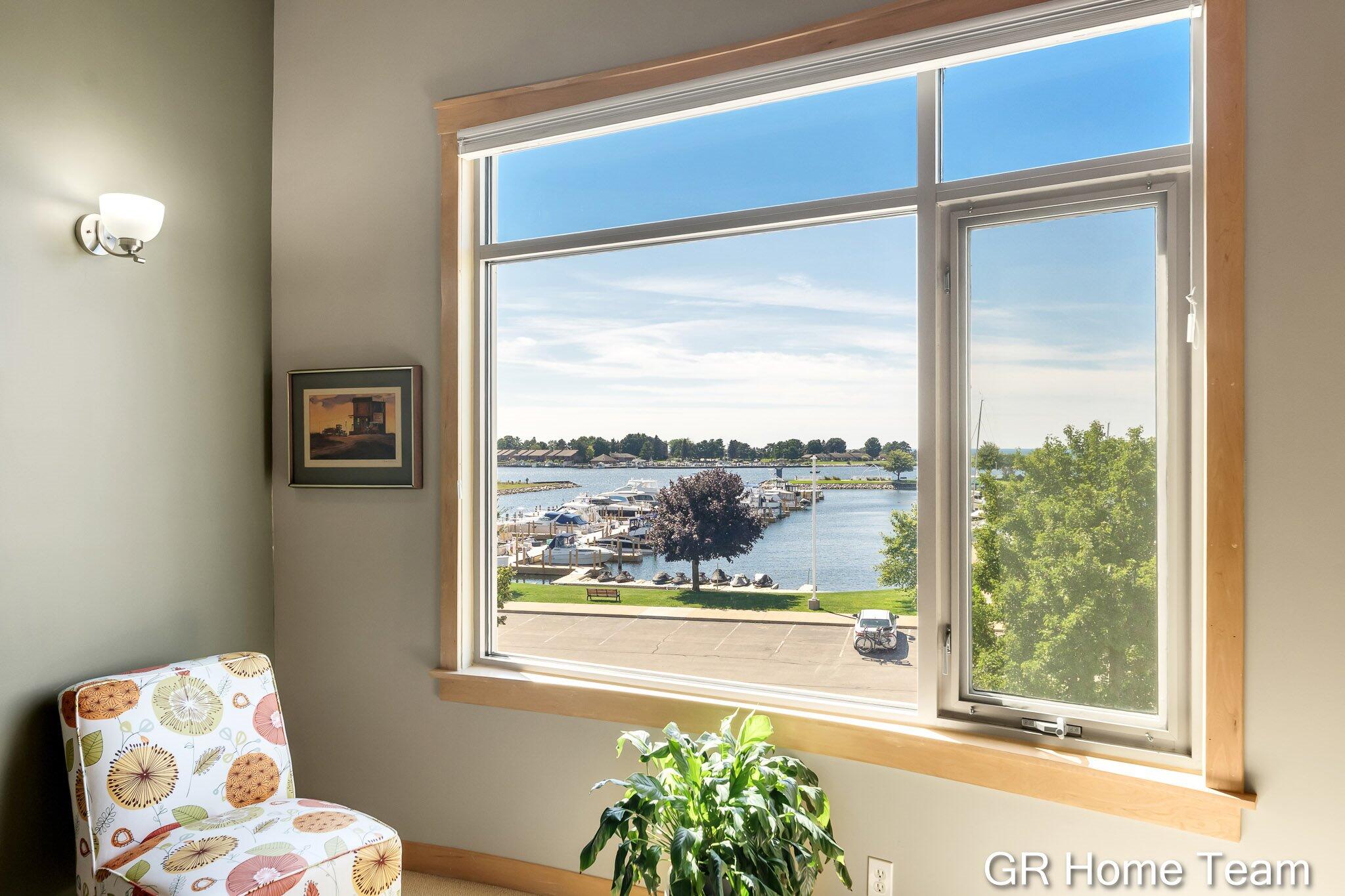 105 W Danaher Street Ludington MI 49431