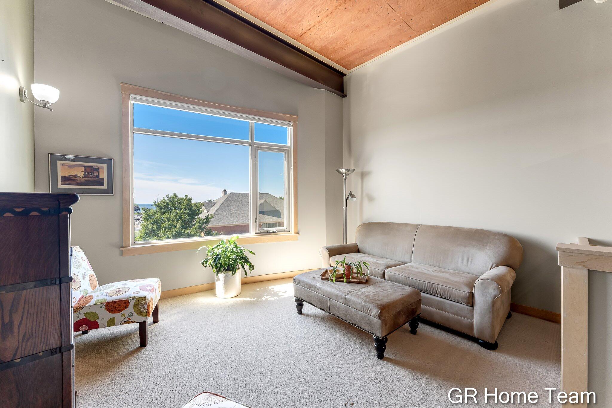 105 W Danaher Street Ludington MI 49431