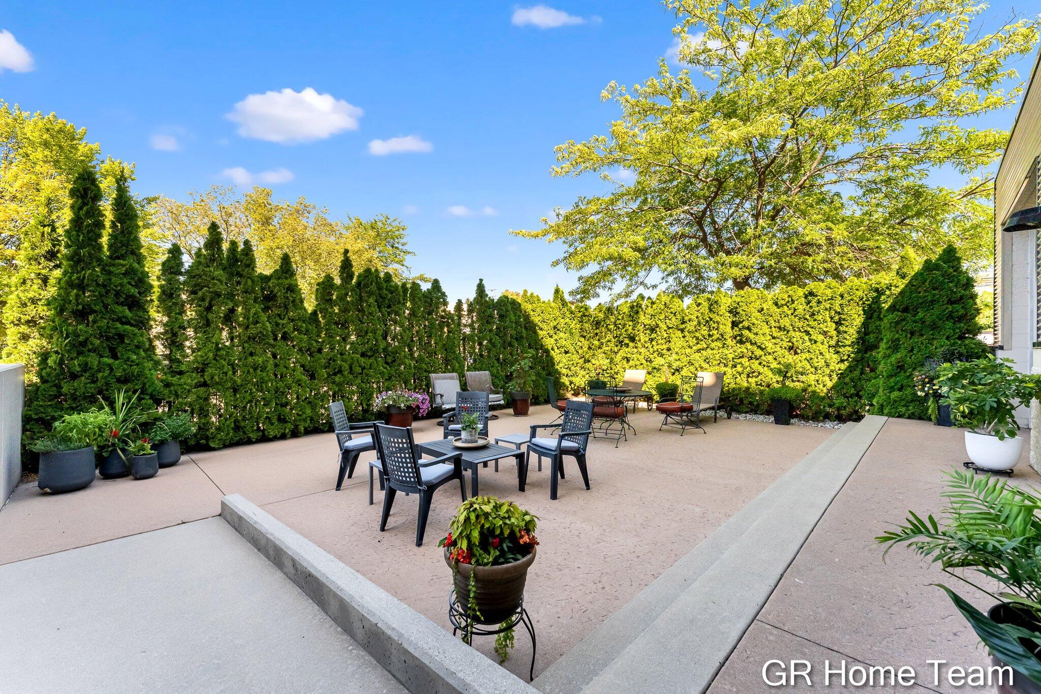 105 W Danaher Street Ludington MI 49431