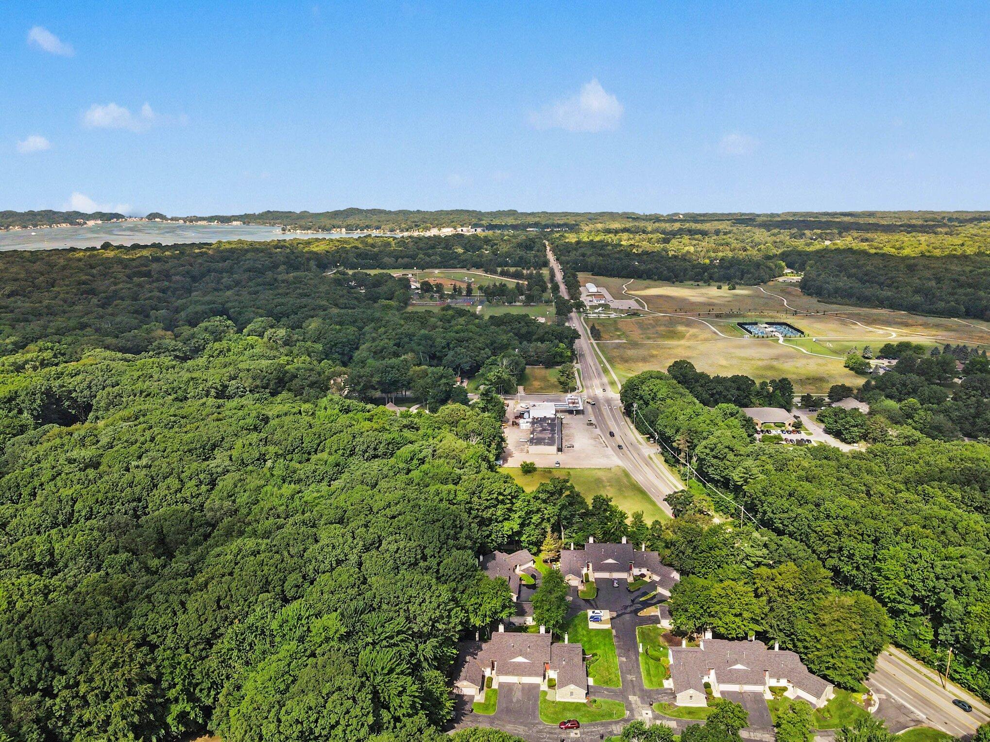 114 Sandy Point Drive Holland MI 49424