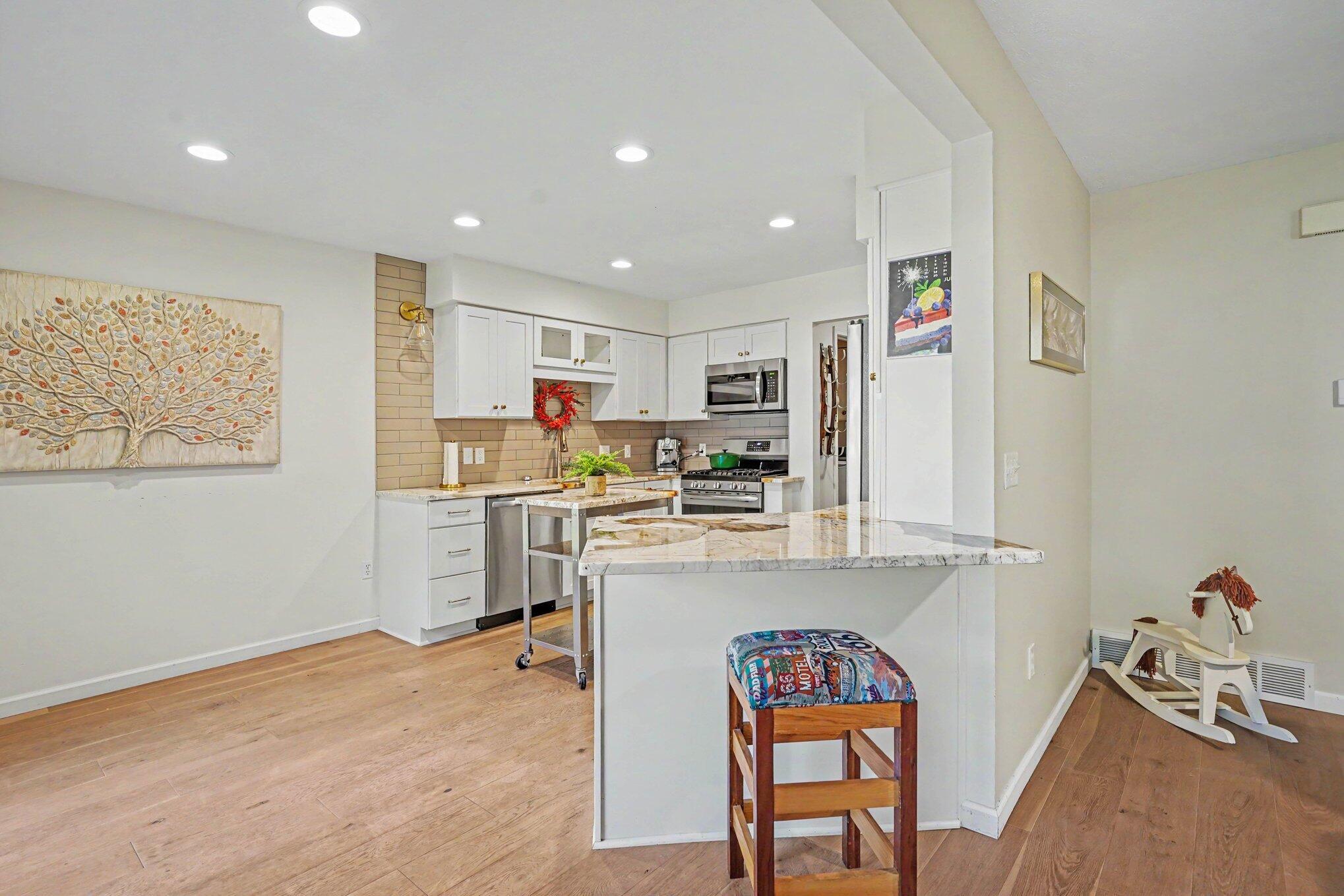 114 Sandy Point Drive Holland MI 49424
