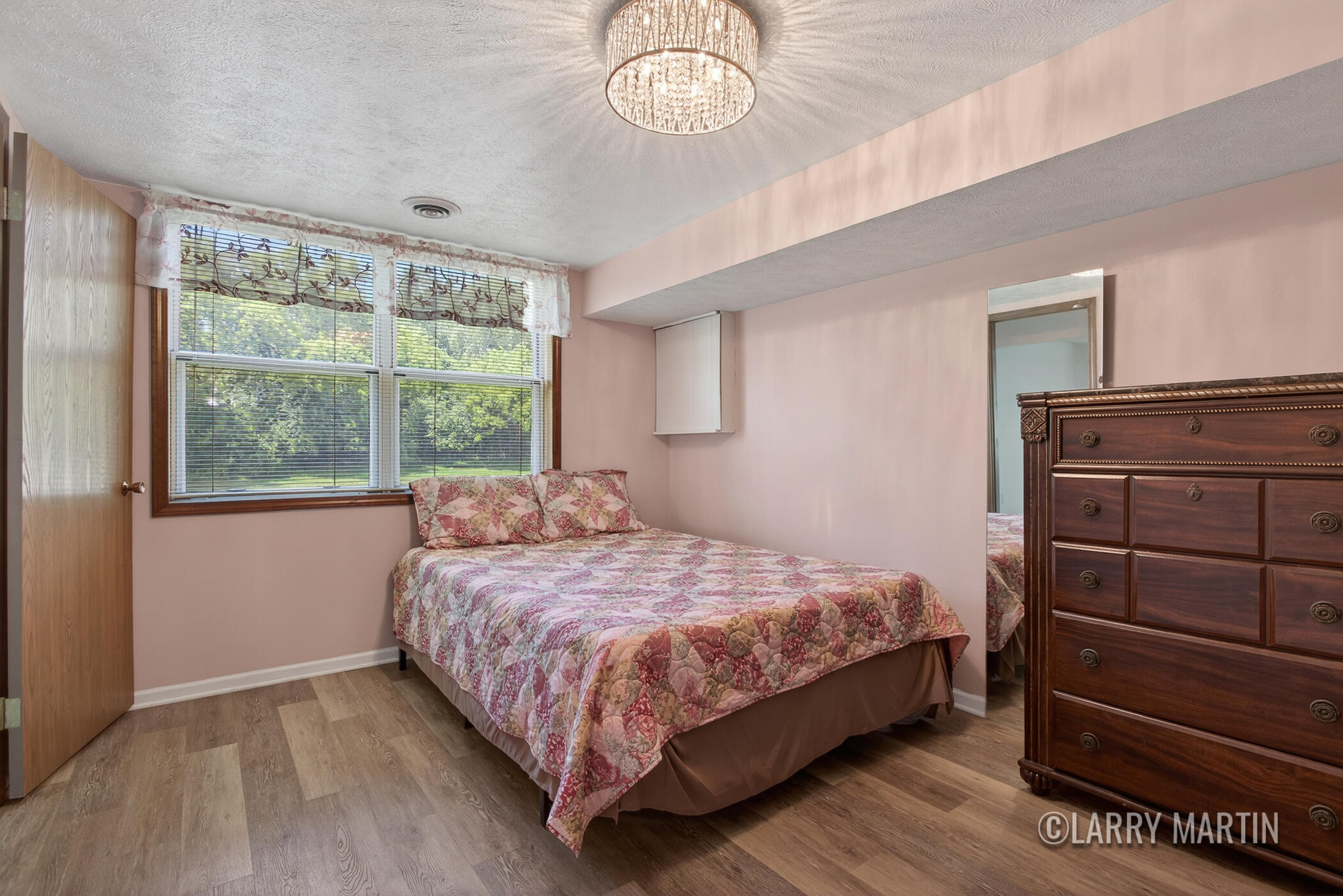 3288 Cambridge Street SE Grand Rapids MI 49512
