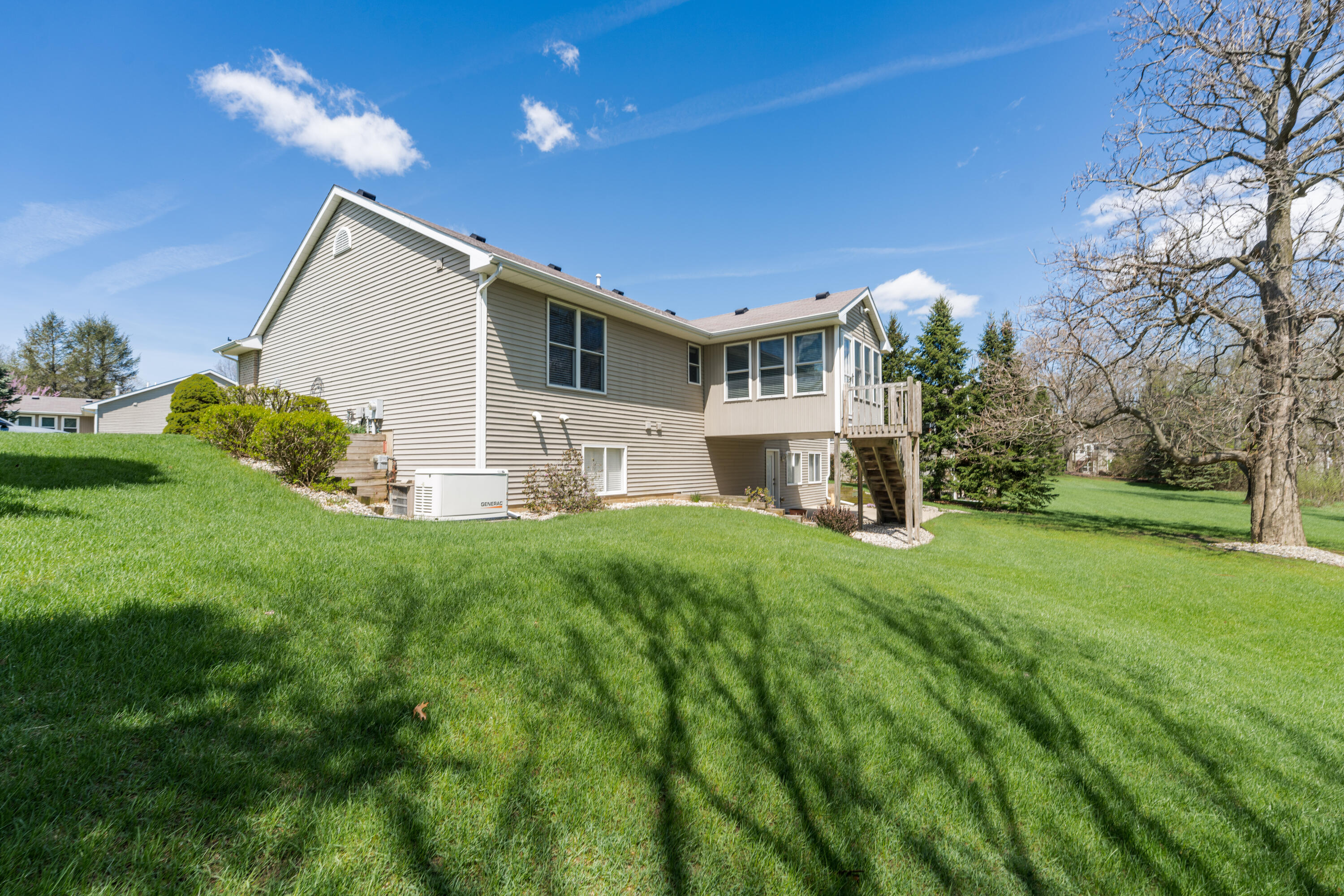 9847 Fort Myers Parkway Portage MI 49002