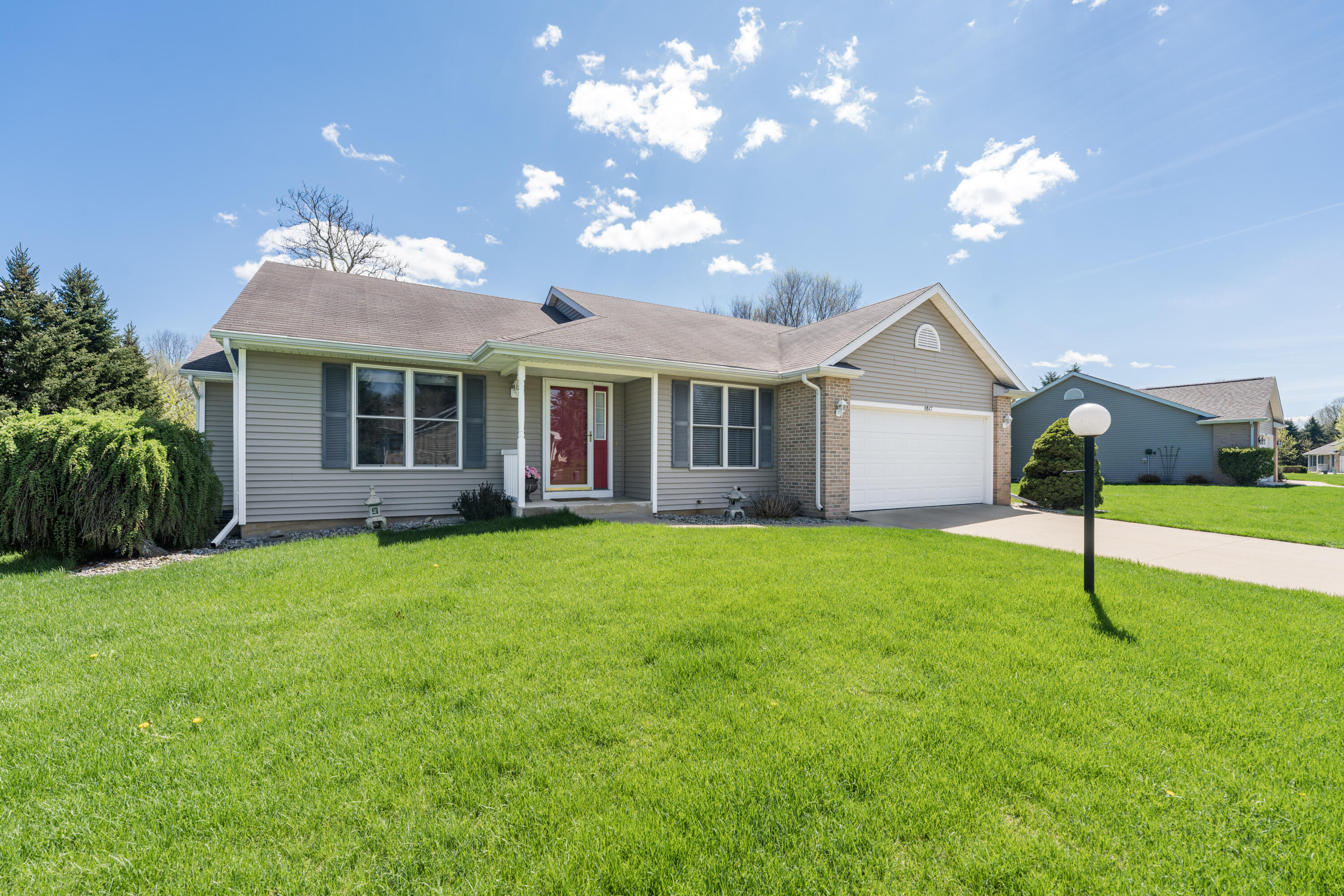 9847 Fort Myers Parkway Portage MI 49002
