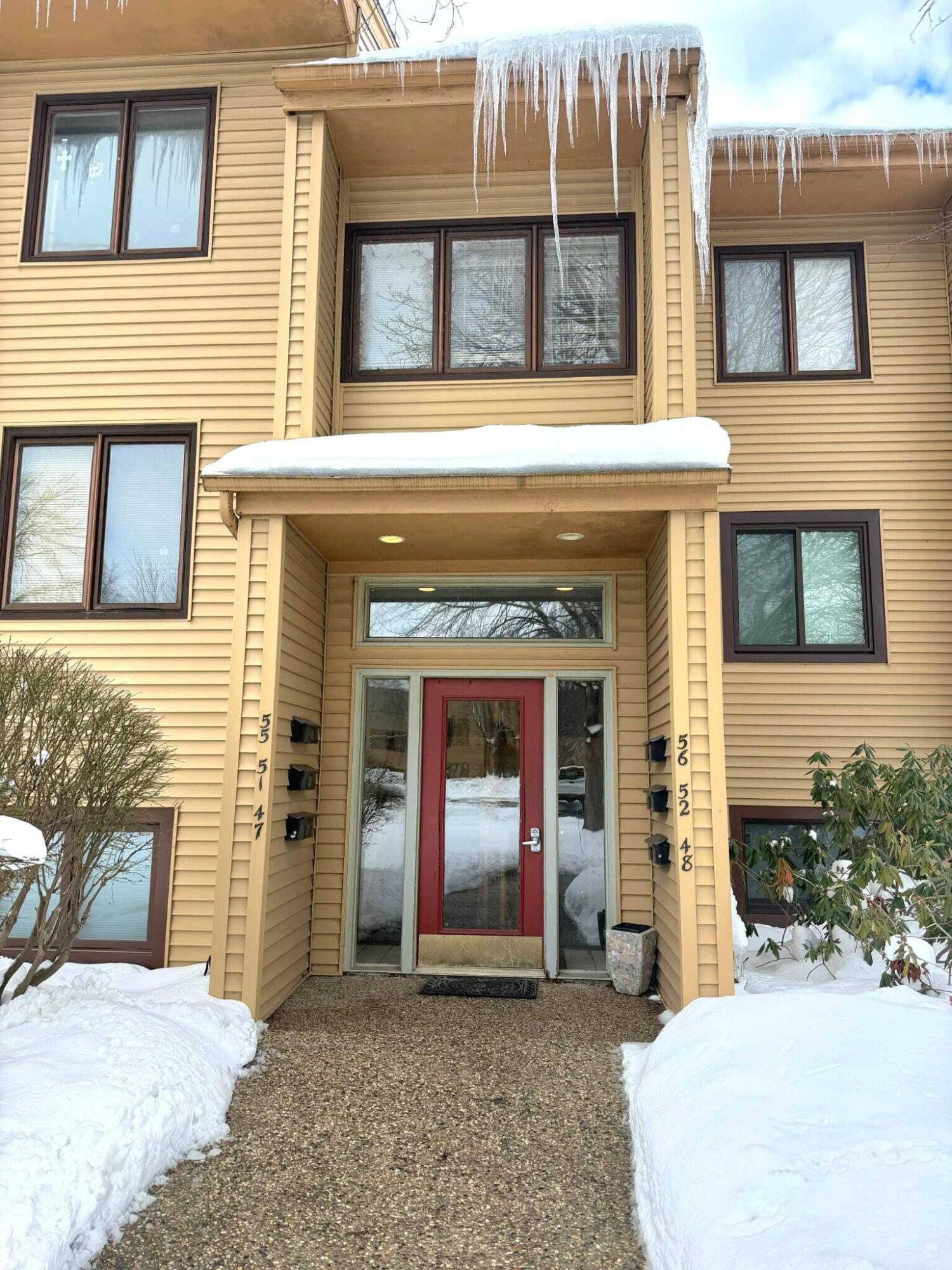 300 Farington Boulevard Holland MI 49423