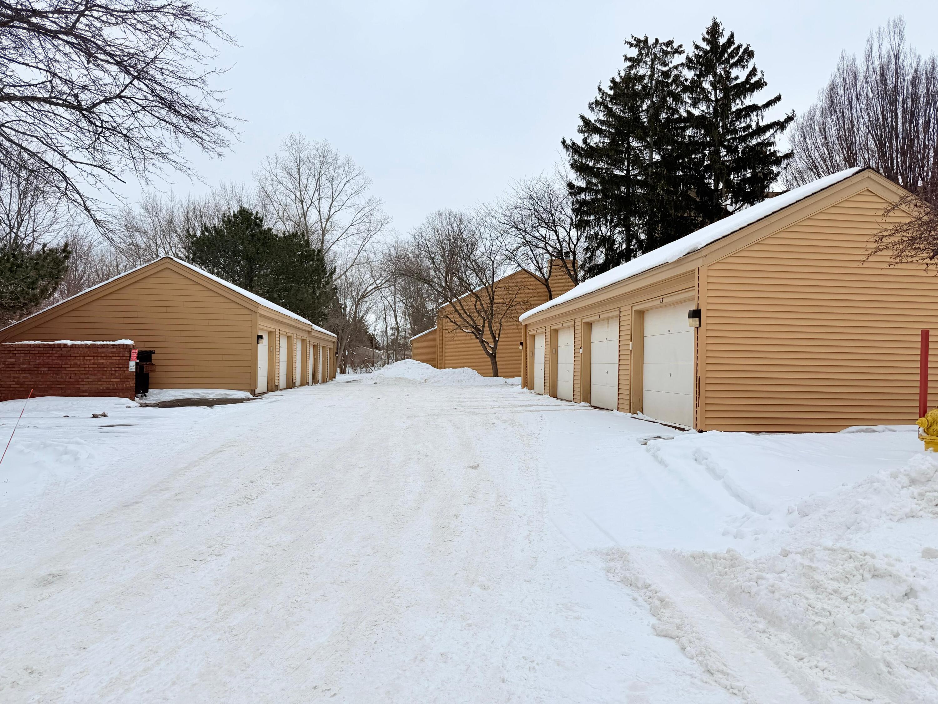 300 Farington Boulevard Holland MI 49423