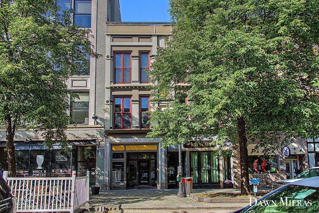 51 Monroe Center Street NW Grand Rapids MI 49503