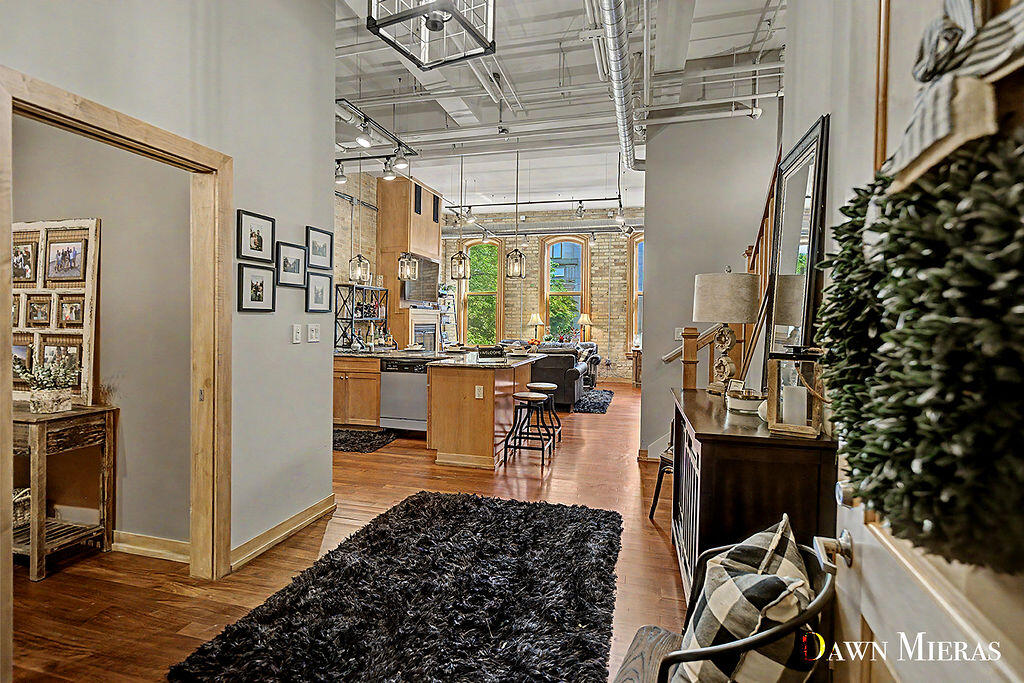 51 Monroe Center Street NW Grand Rapids MI 49503