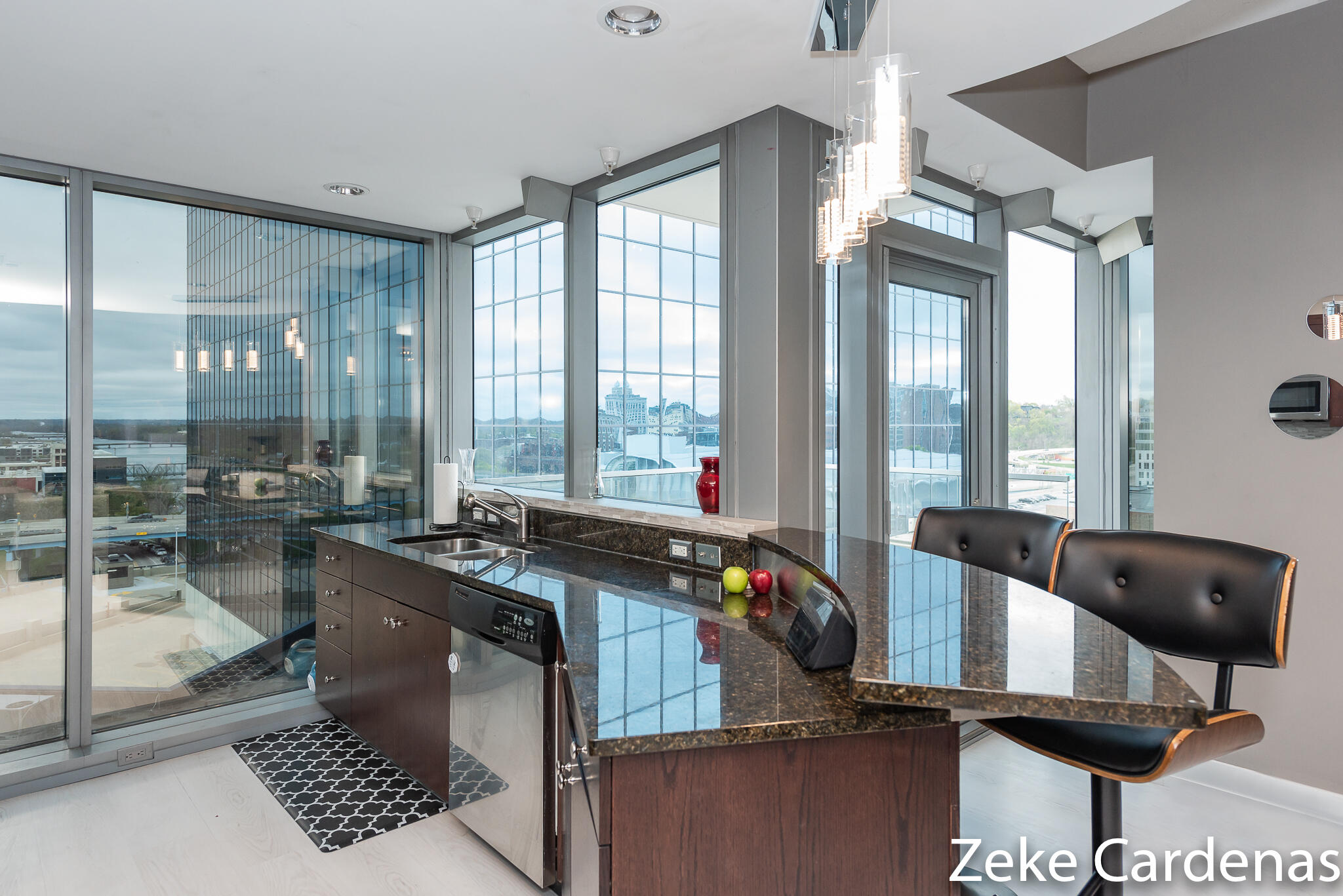 335 Bridge Street NW Grand Rapids MI 49504