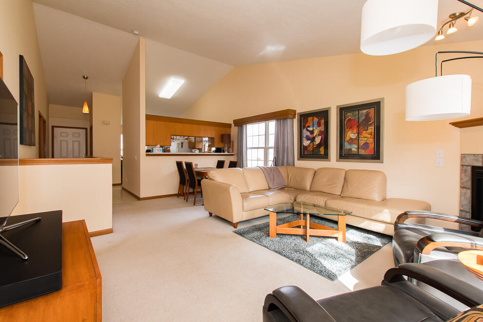 6083 Fairgrove Street Kalamazoo MI 49009