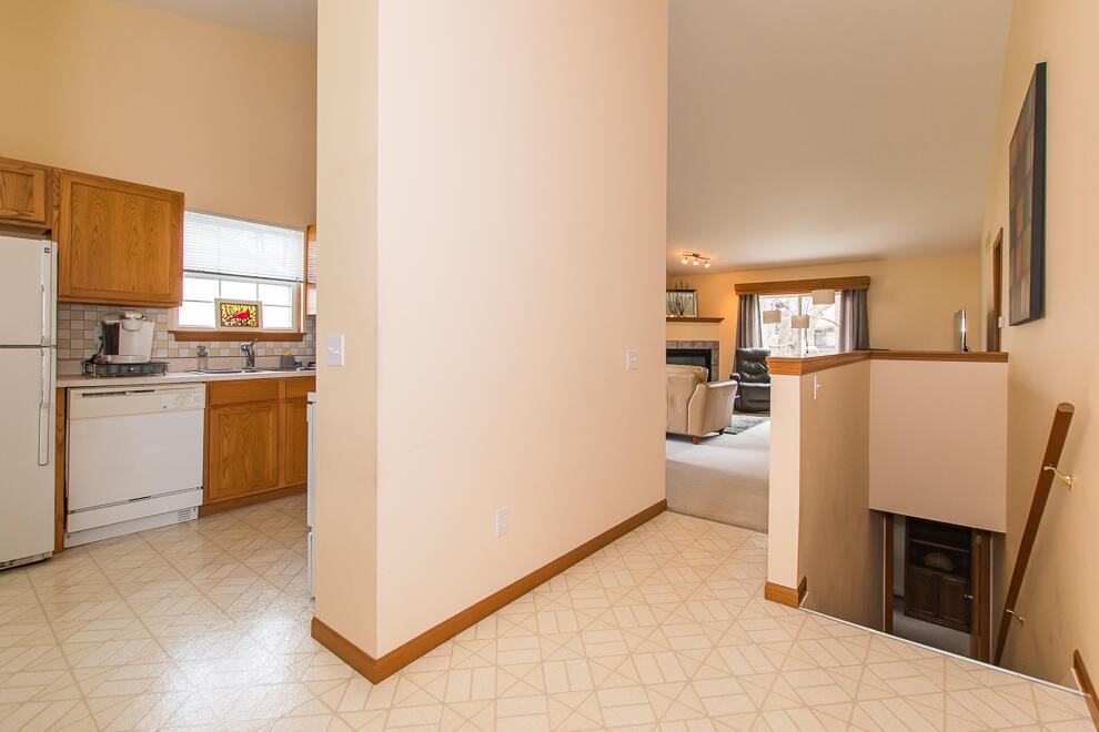 6083 Fairgrove Street Kalamazoo MI 49009