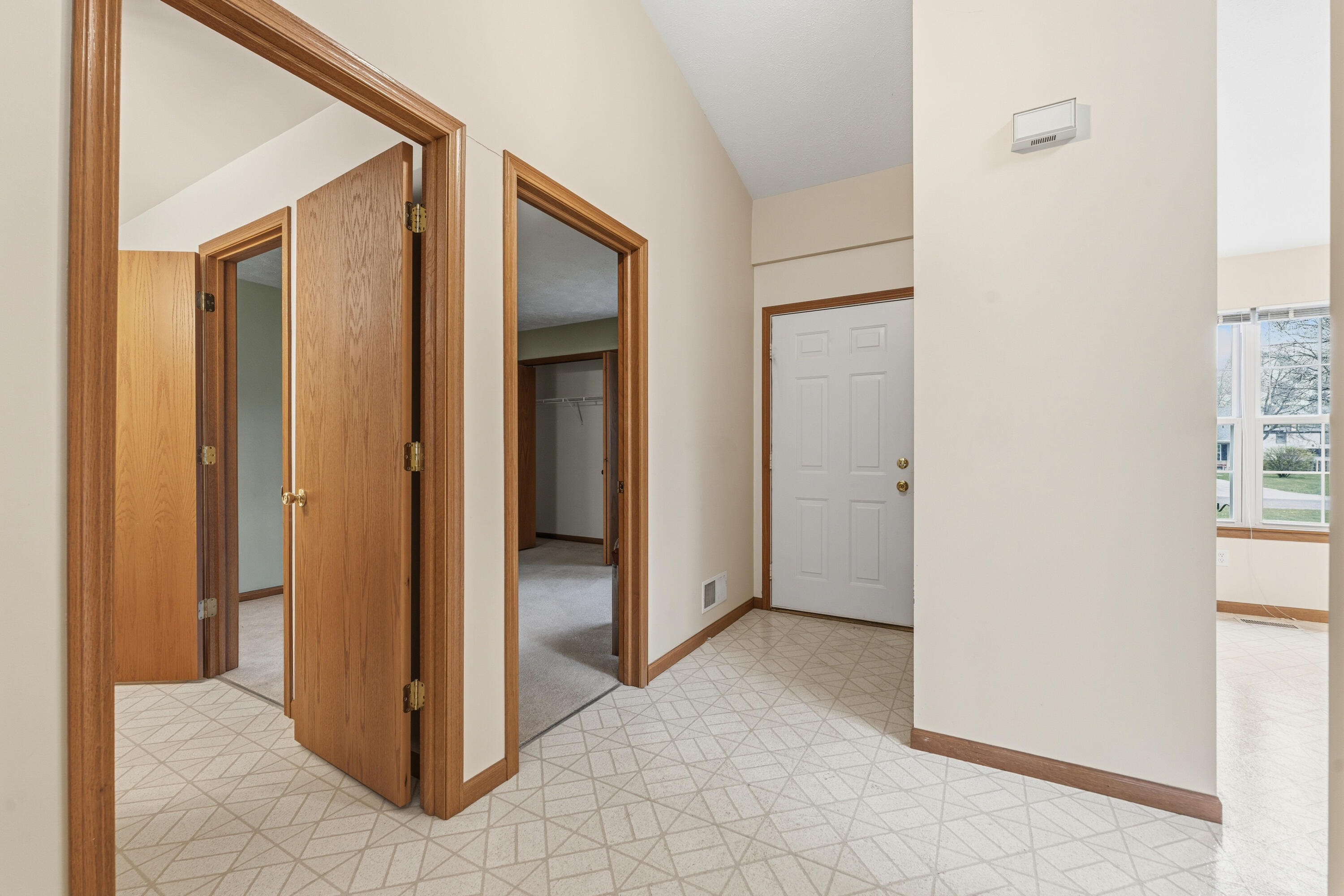 6083 Fairgrove Street Kalamazoo MI 49009