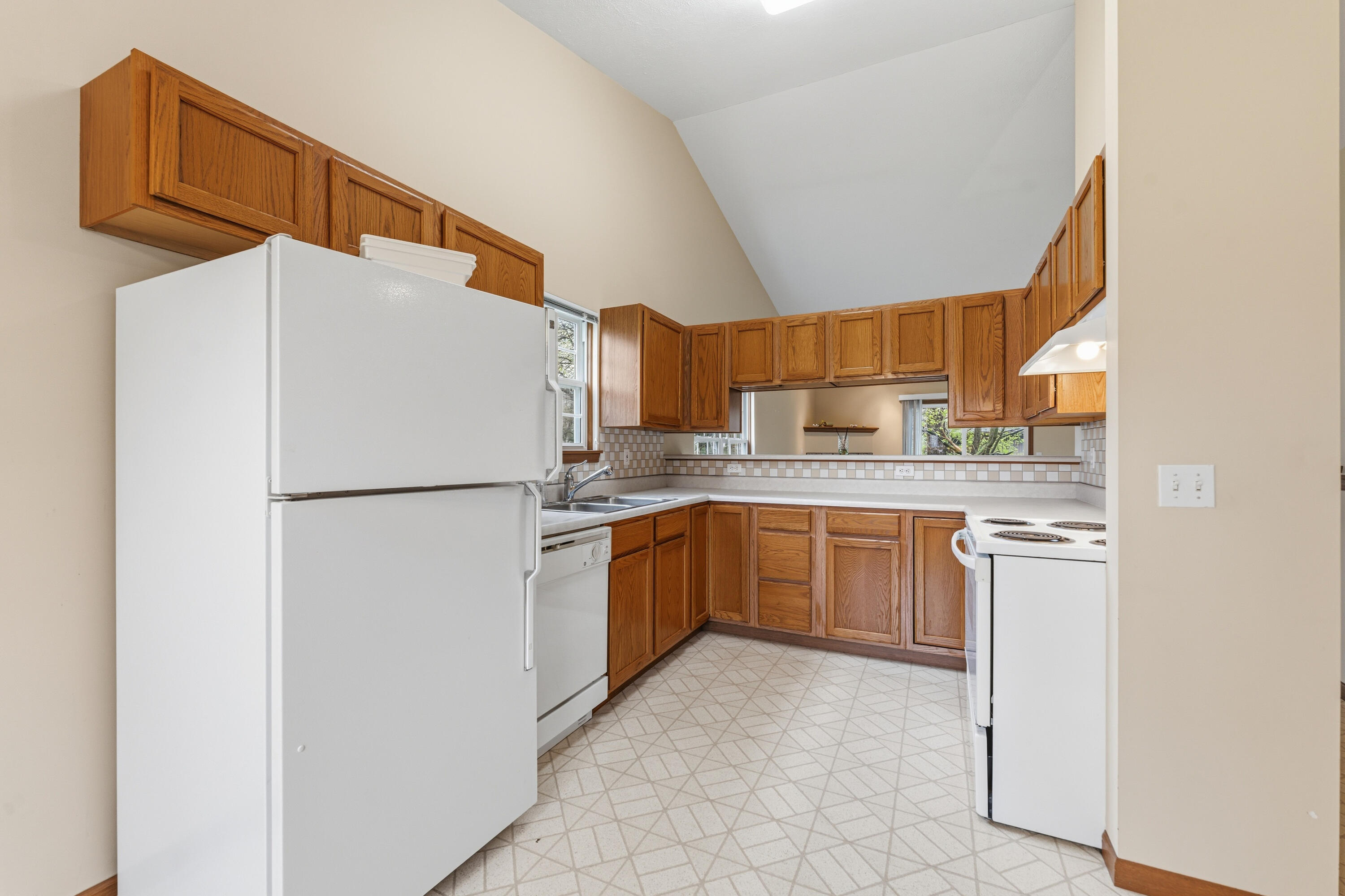 6083 Fairgrove Street Kalamazoo MI 49009