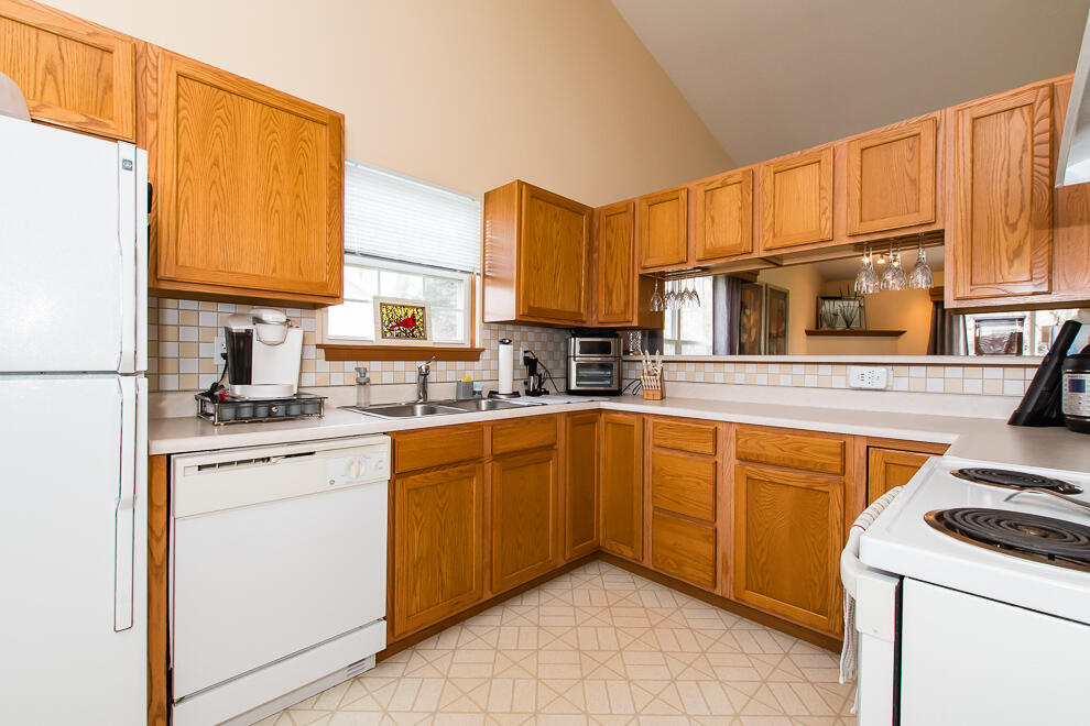 6083 Fairgrove Street Kalamazoo MI 49009