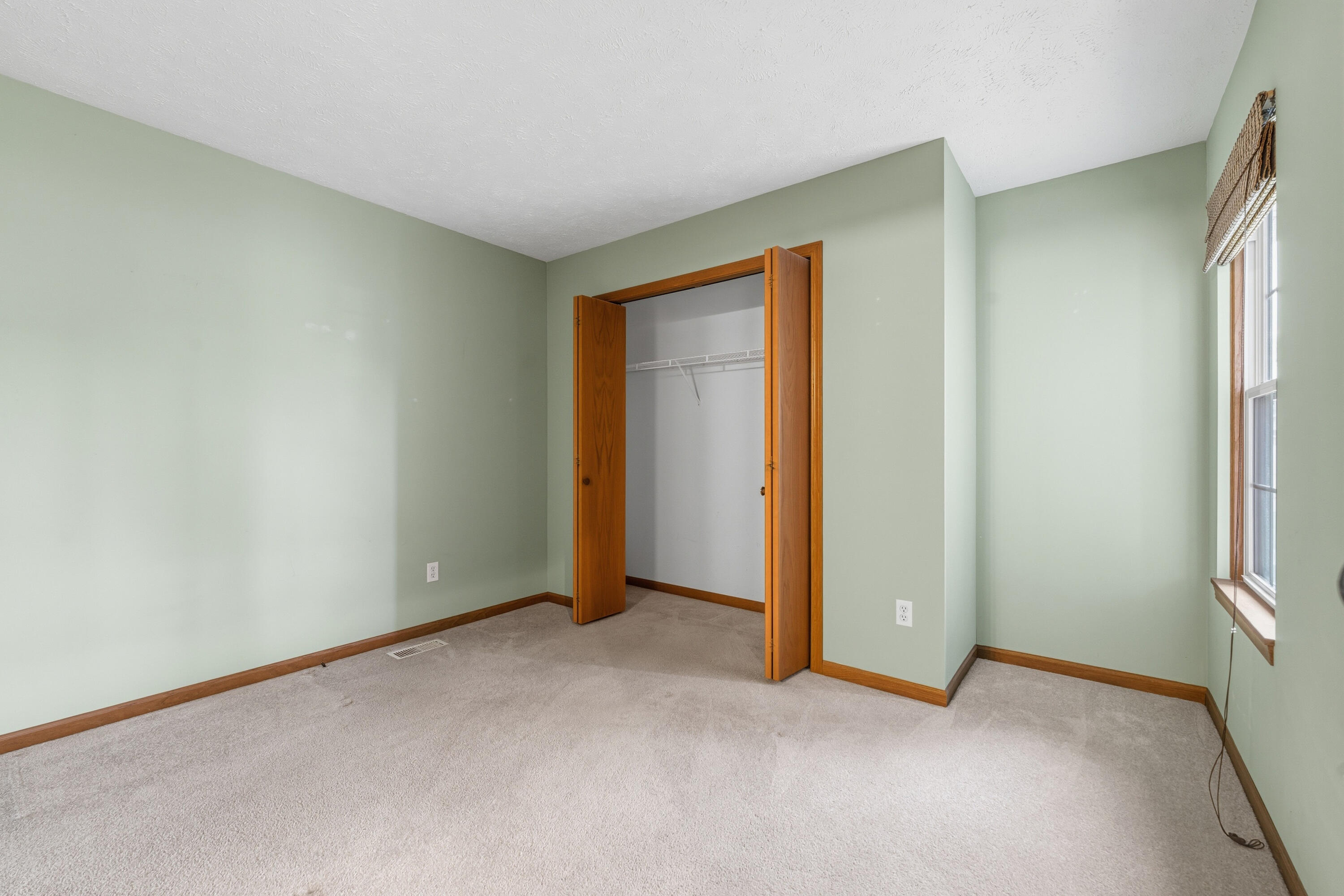 6083 Fairgrove Street Kalamazoo MI 49009