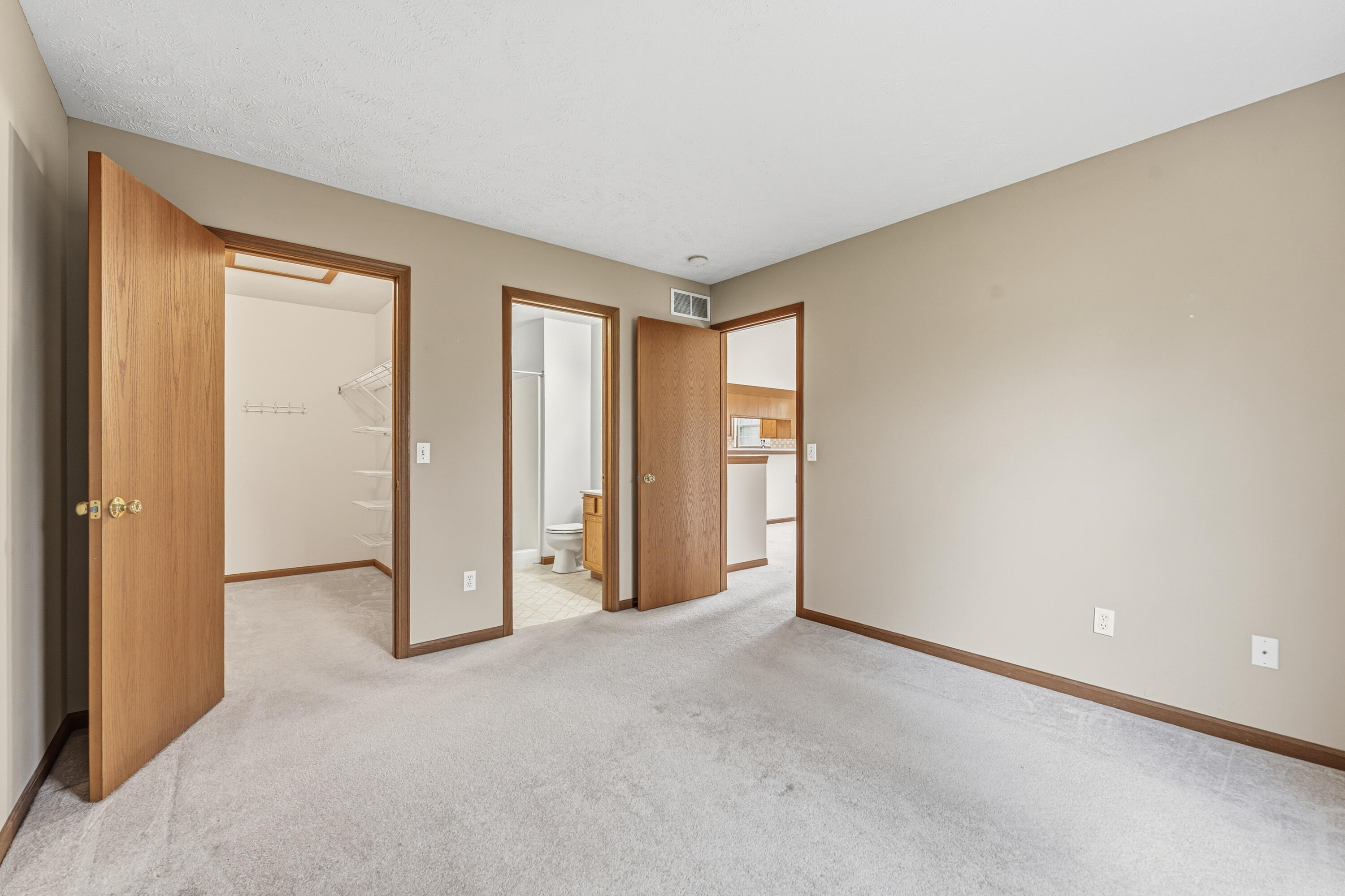 6083 Fairgrove Street Kalamazoo MI 49009