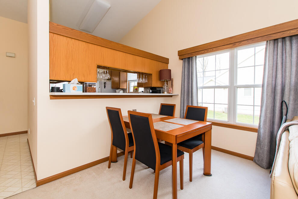 6083 Fairgrove Street Kalamazoo MI 49009