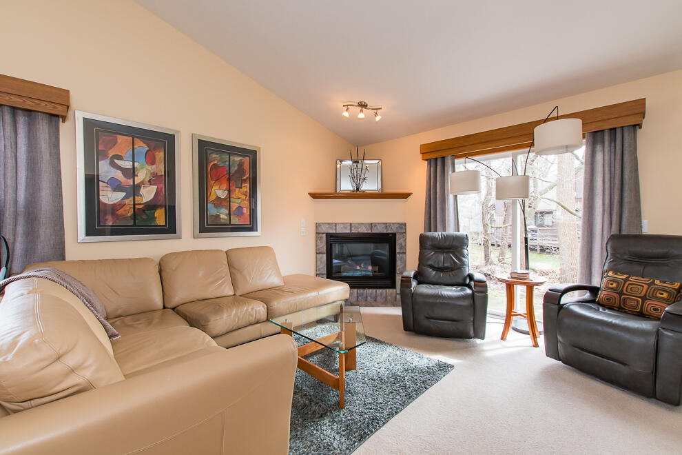6083 Fairgrove Street Kalamazoo MI 49009