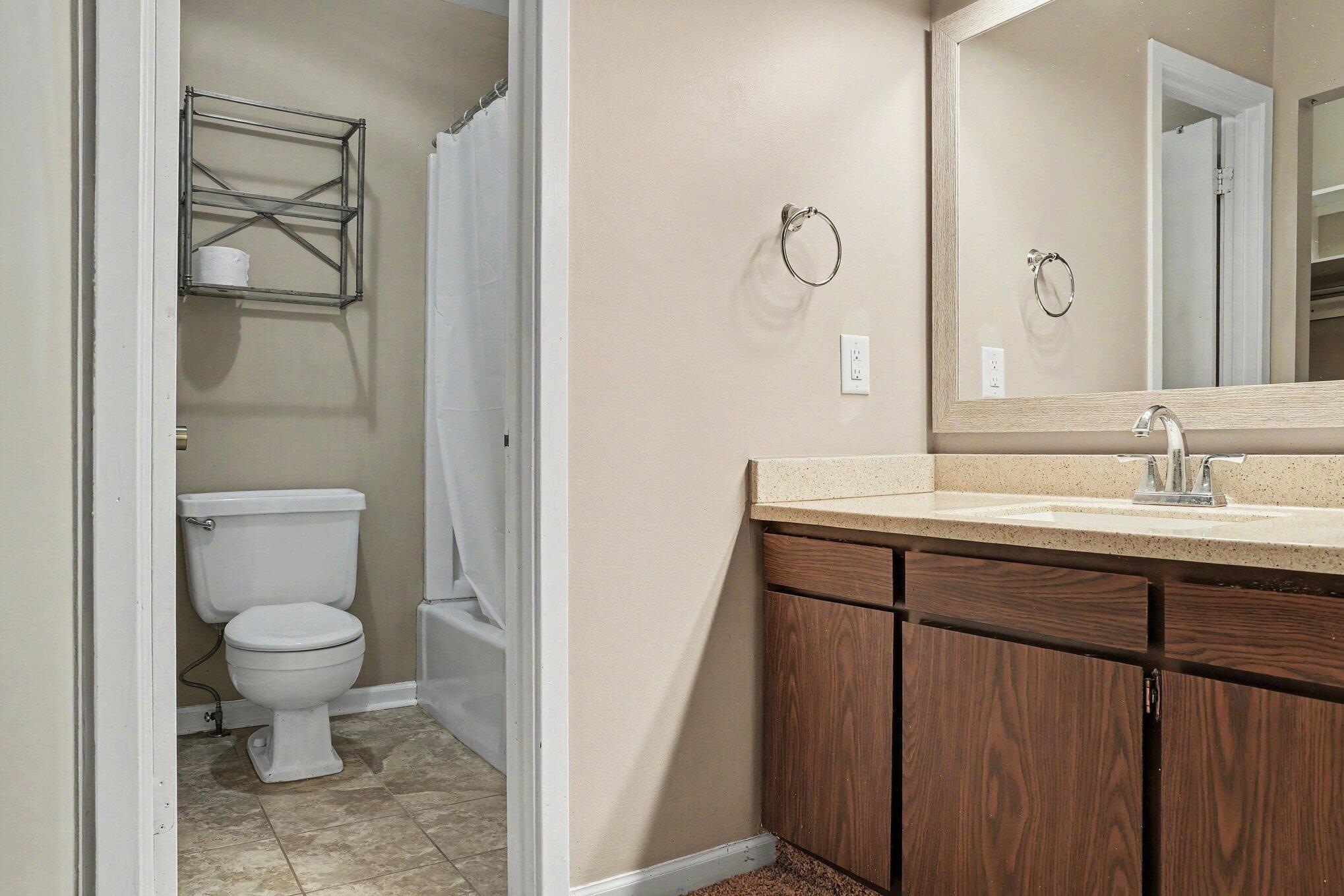 235 Durness Court Kalamazoo MI 49006